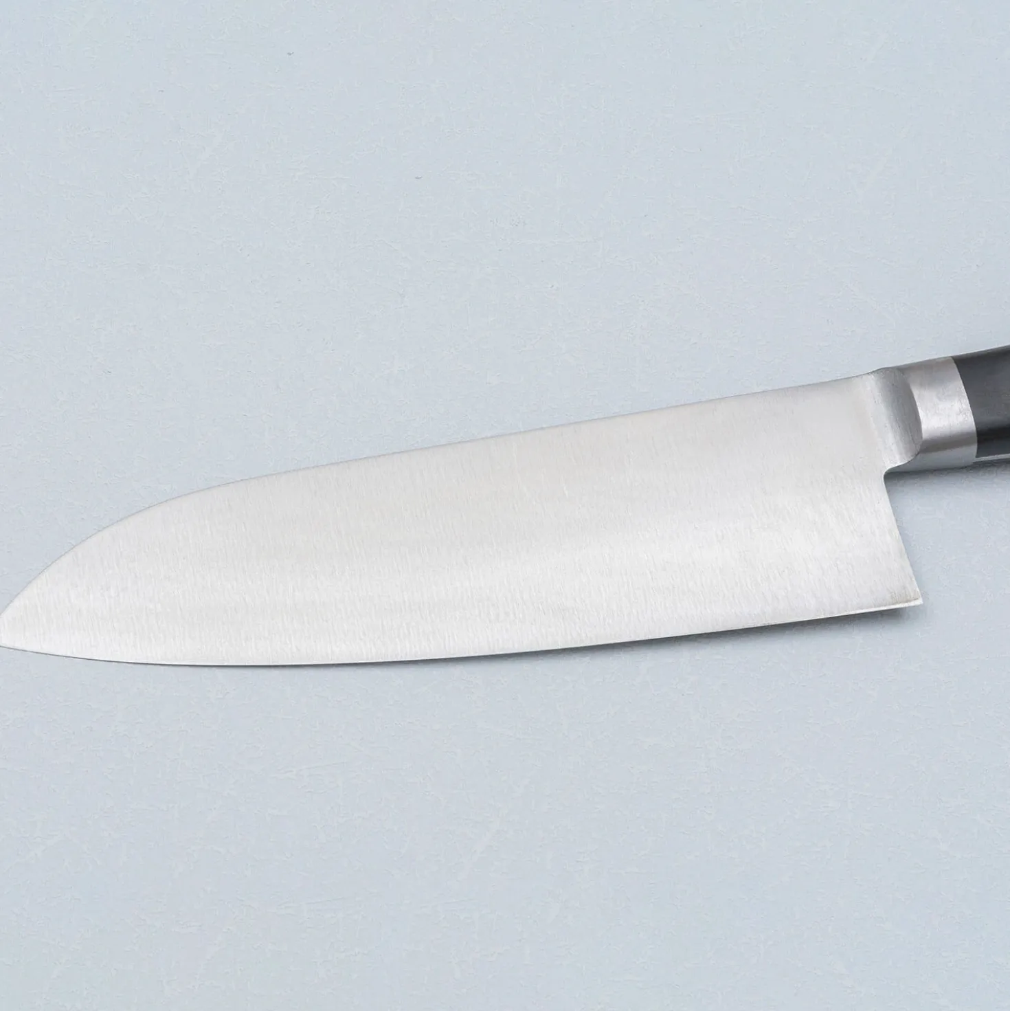 Masahiro Carbon Santoku 17.5 cm