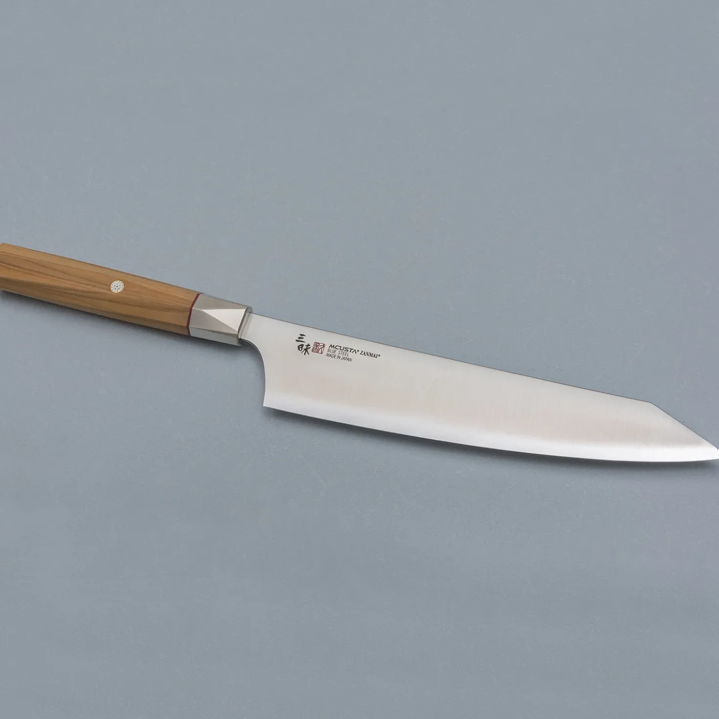 Mcusta Zanmai Beyond Gyuto 21 cm