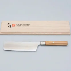 Mcusta Zanmai Beyond Nakiri 16.5 cm