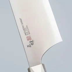 Mcusta Zanmai Beyond Nakiri 16.5 cm