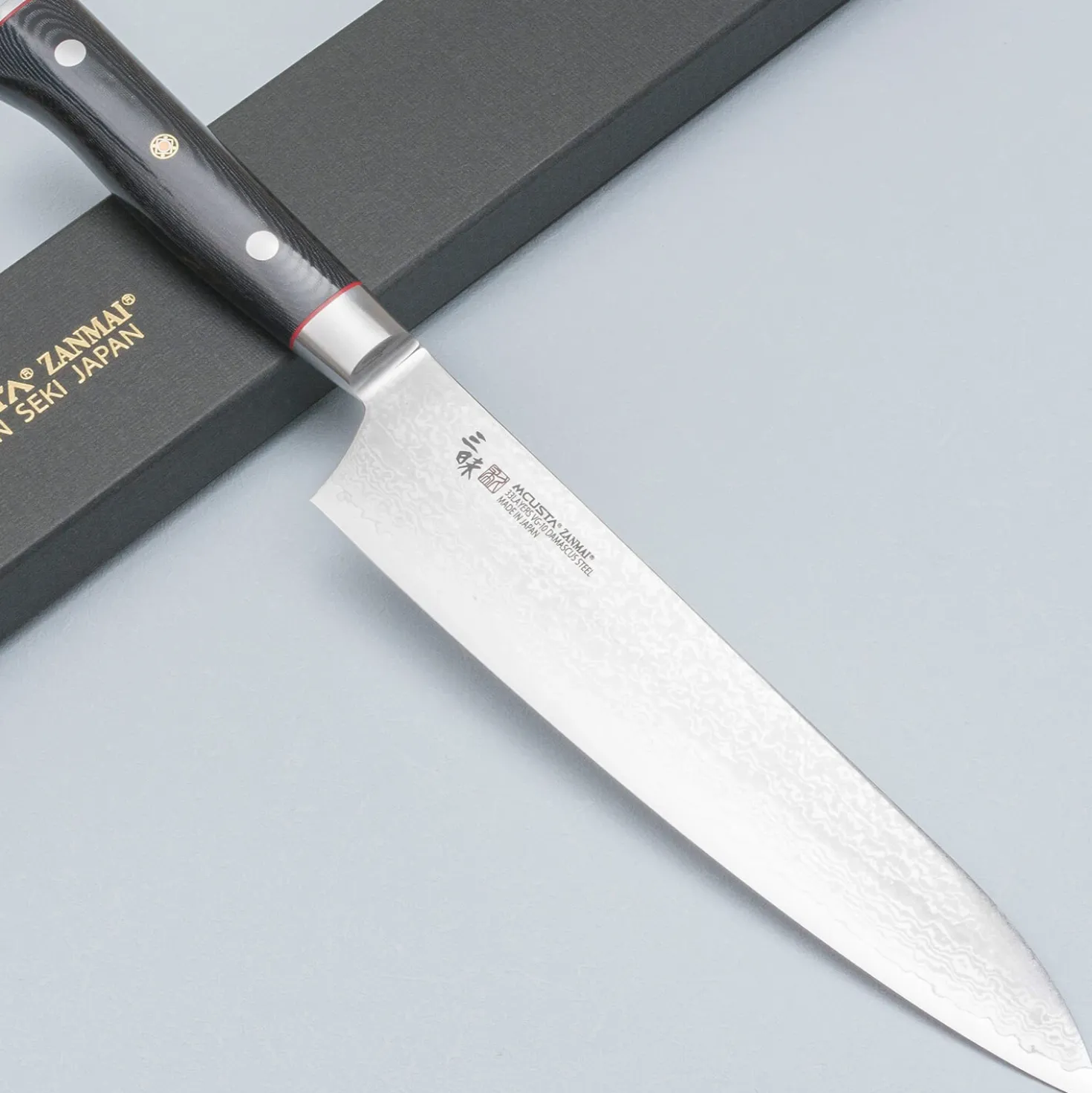 Mcusta Zanmai Classic Pro Zebra Gyuto 21 cm