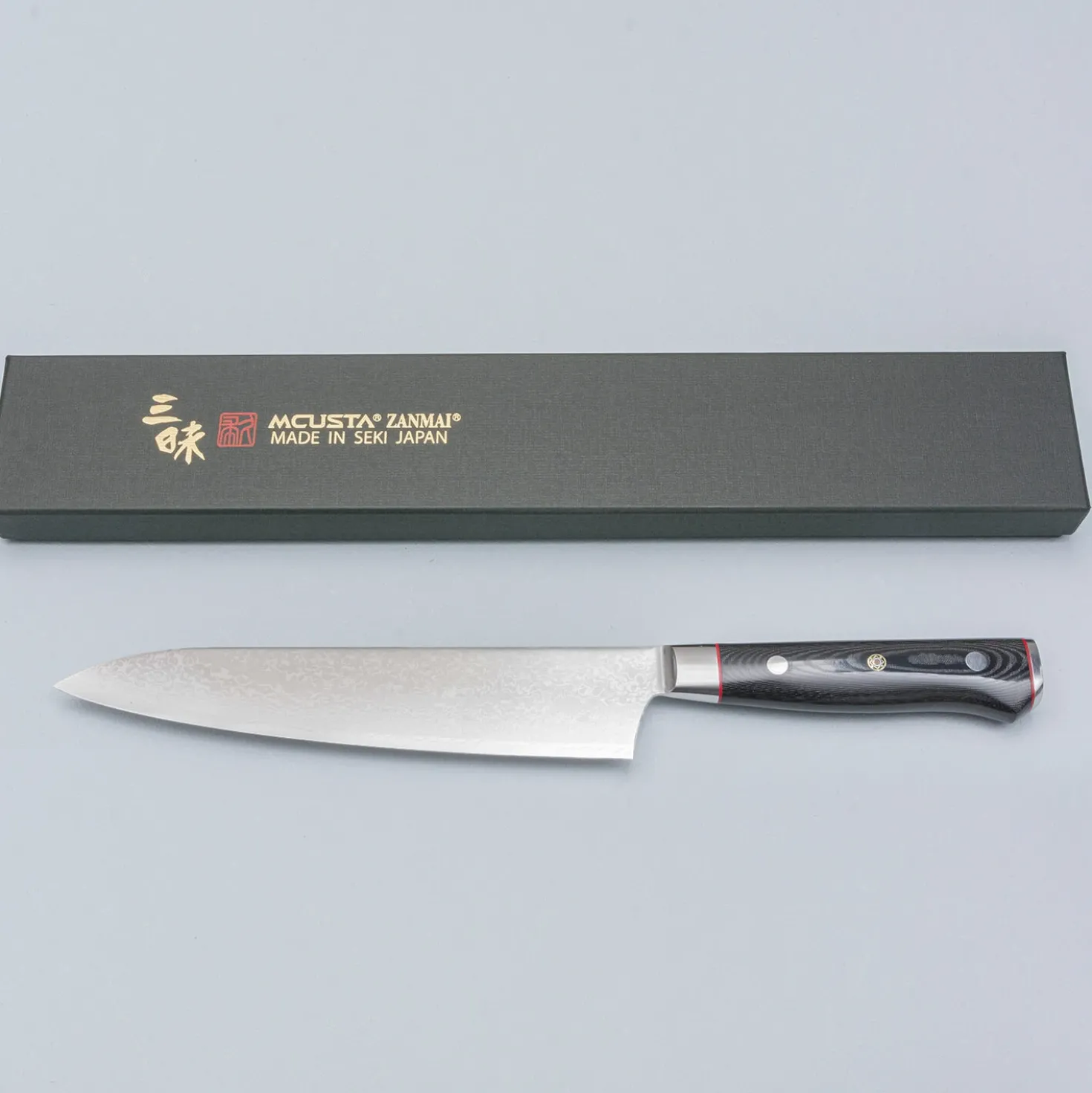 Mcusta Zanmai Classic Pro Zebra Gyuto 21 cm