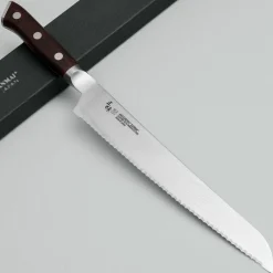 Mcusta Zanmai Premium Ironwood Broodmes 23 cm