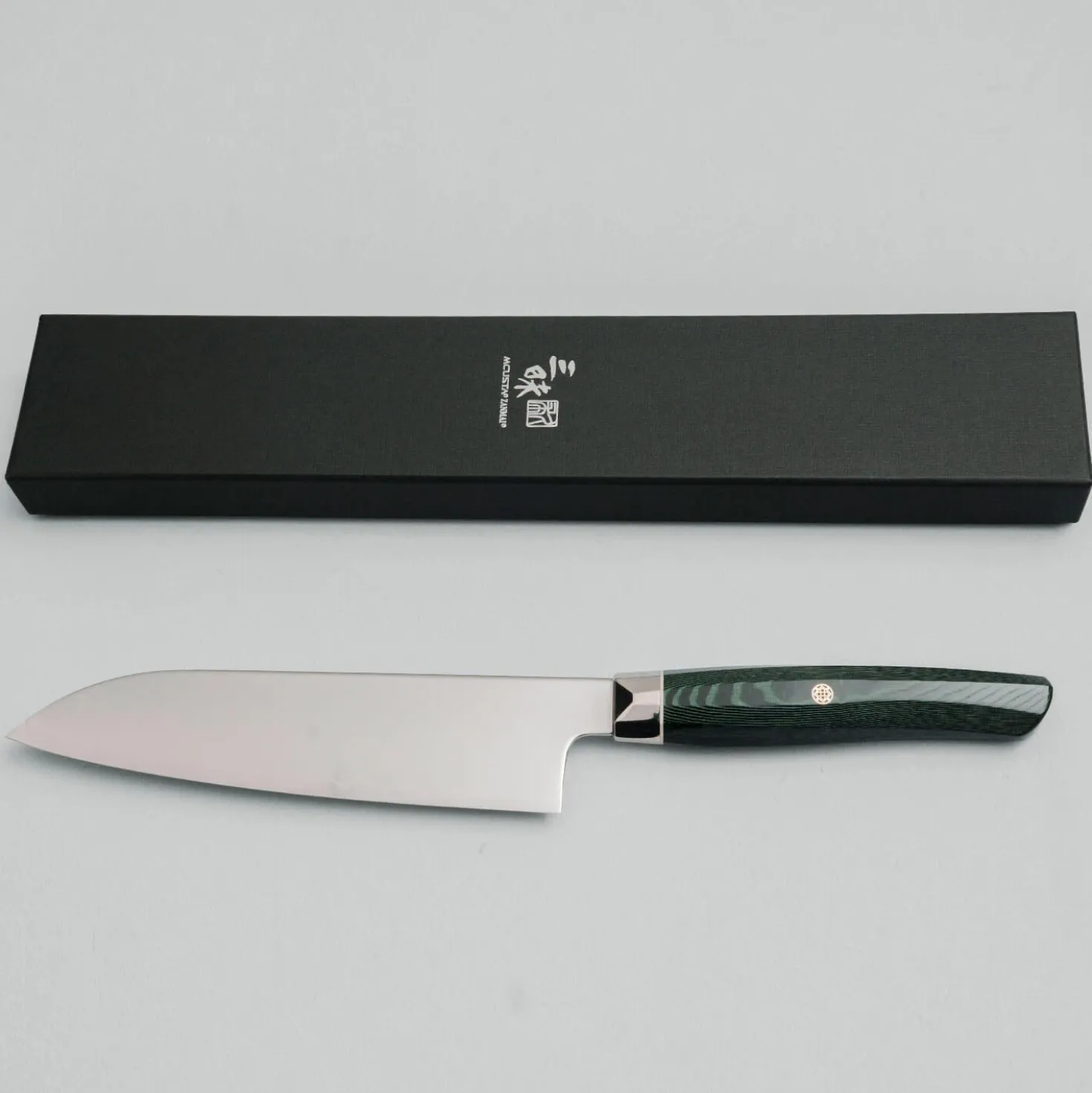 Mcusta Zanmai Revolution Green Santoku 18 cm