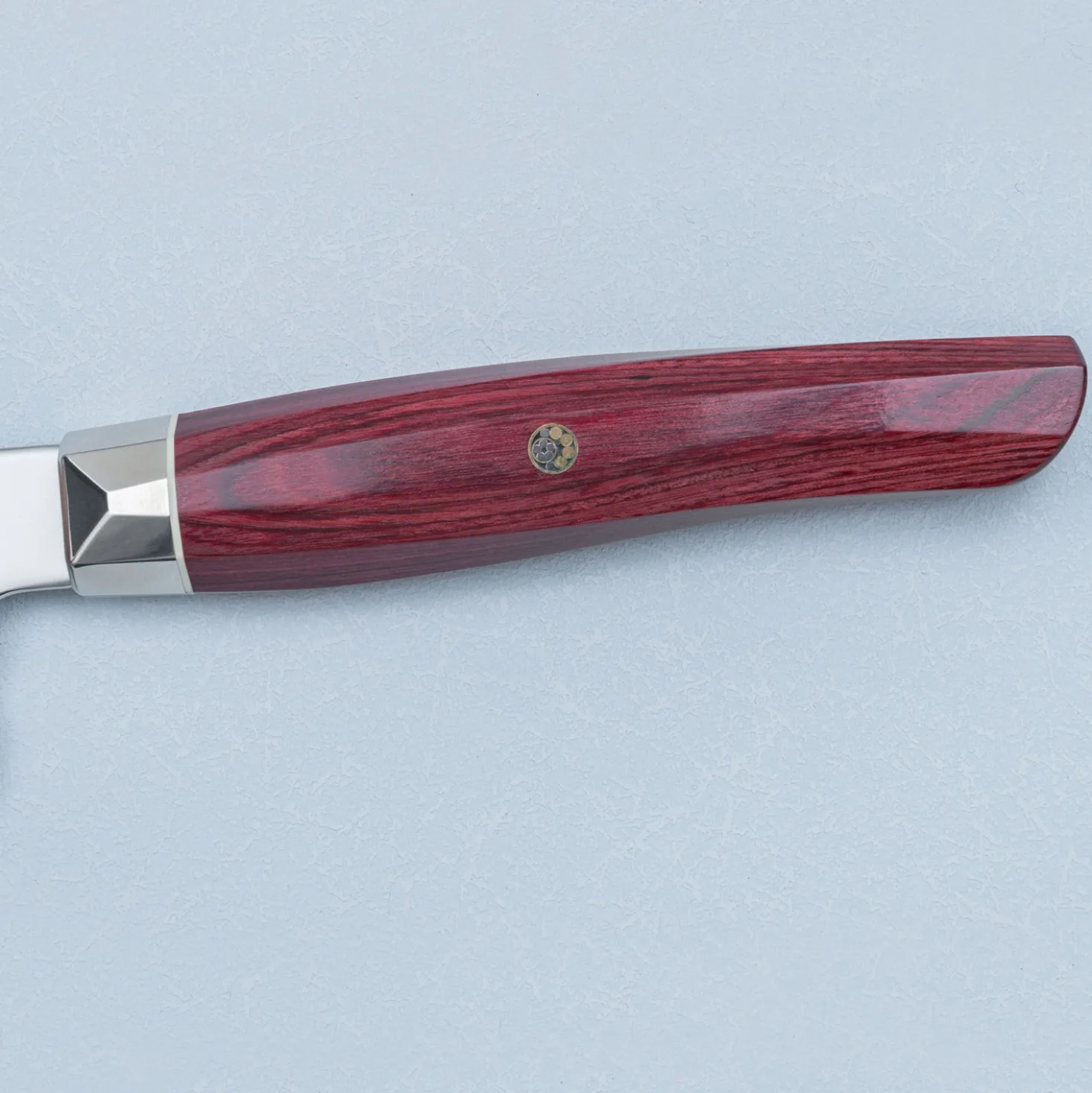 Mcusta Zanmai Revolution Red Santoku 18 cm