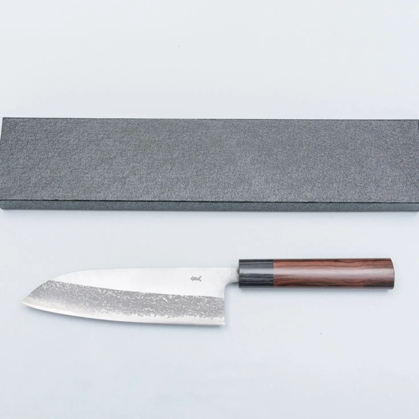 Muneishi Aogami 2 Stainless Damast Santoku
