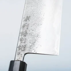 Munetoshi Blooming Iron Nashiji Nakiri 21 cm