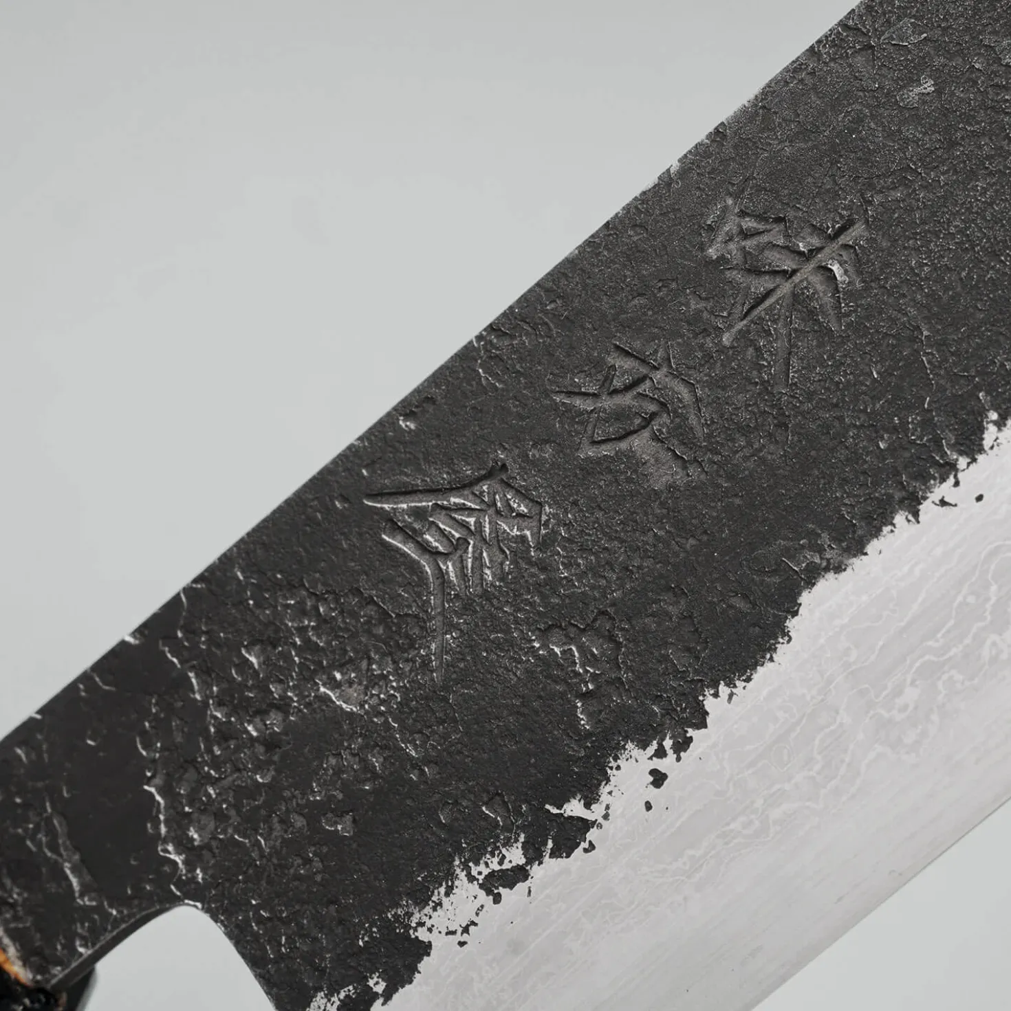 Mutsumi Hinoura Shirogami #2 Kurouchi Damast Aomori Gyuto 24 cm