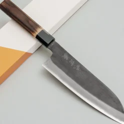 Mutsumi Hinoura Shirogami Kurouchi Santoku 18 cm