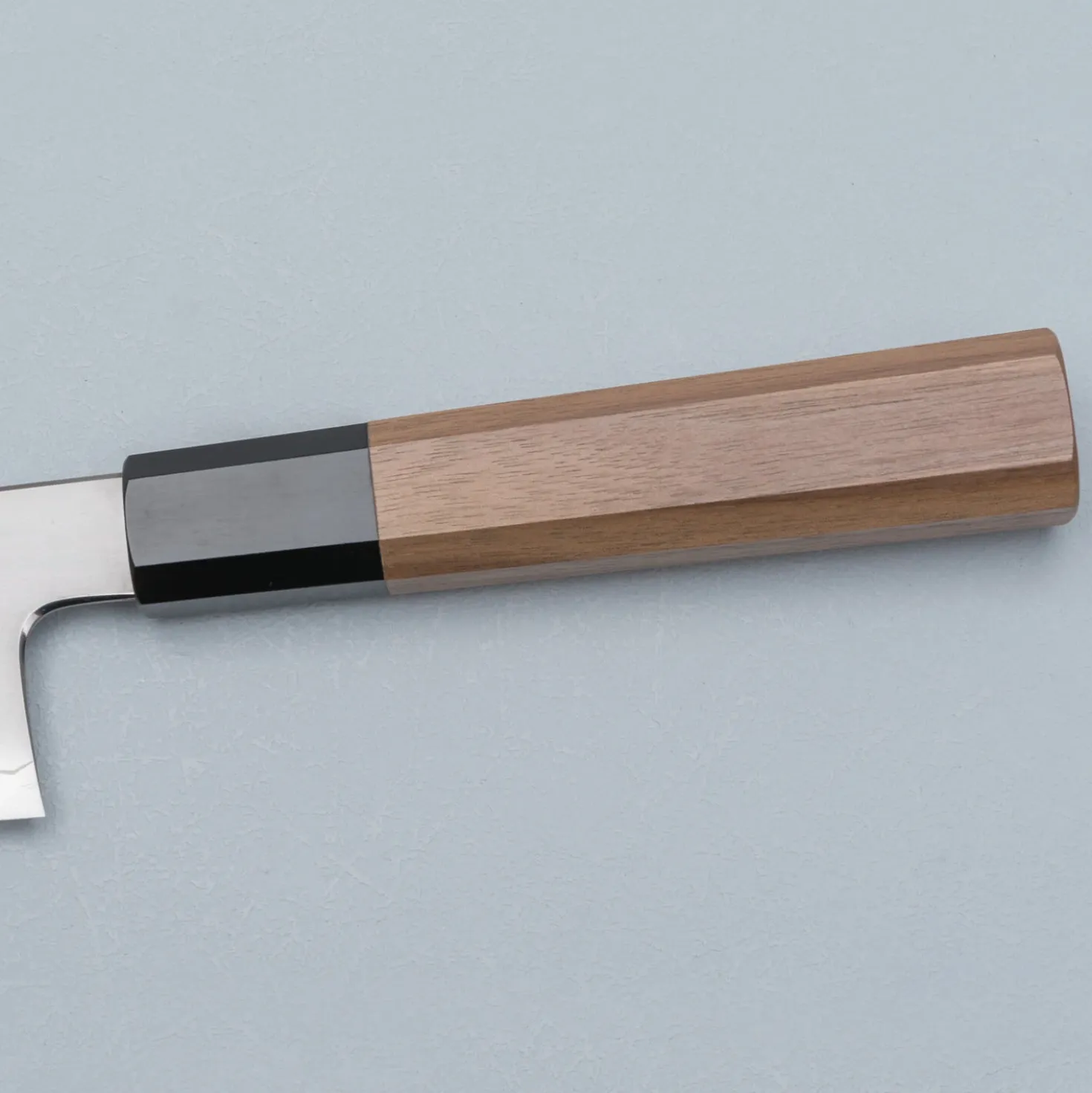 Myojin Riki Seisakusho SG2 Walnut Santoku