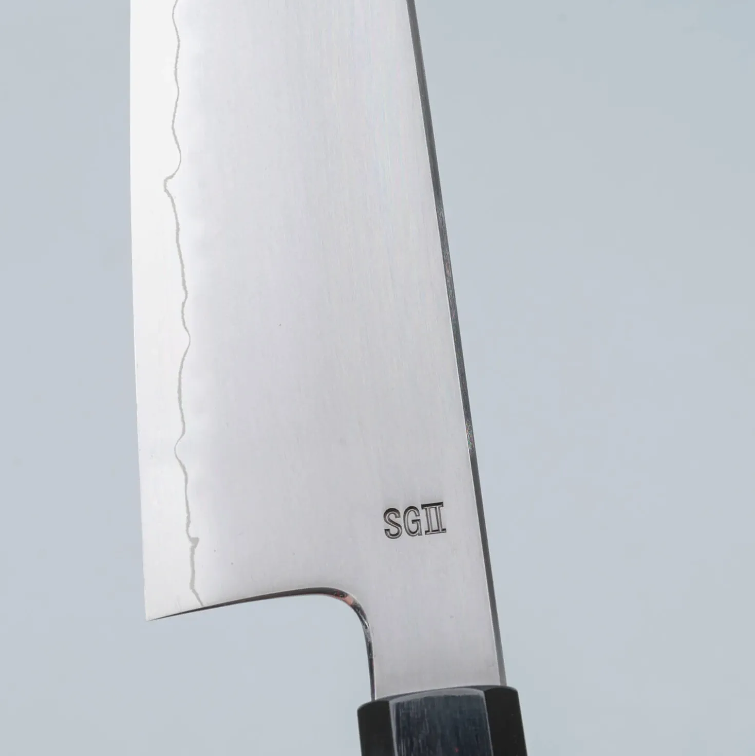 Myojin Riki Seisakusho SG2 Walnut Santoku