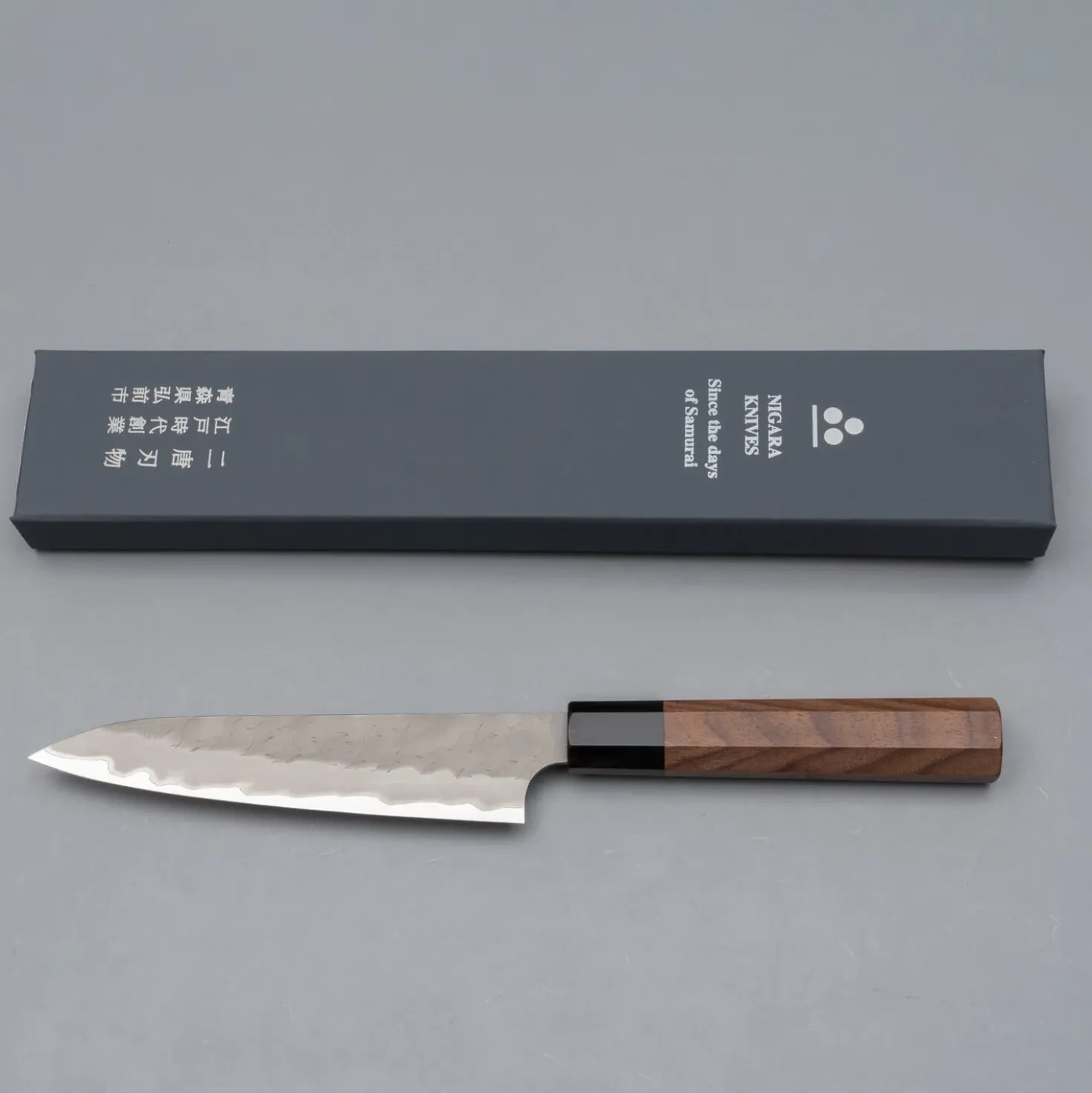 Nigara Aogami Super Migaki Walnut Petty 15 cm