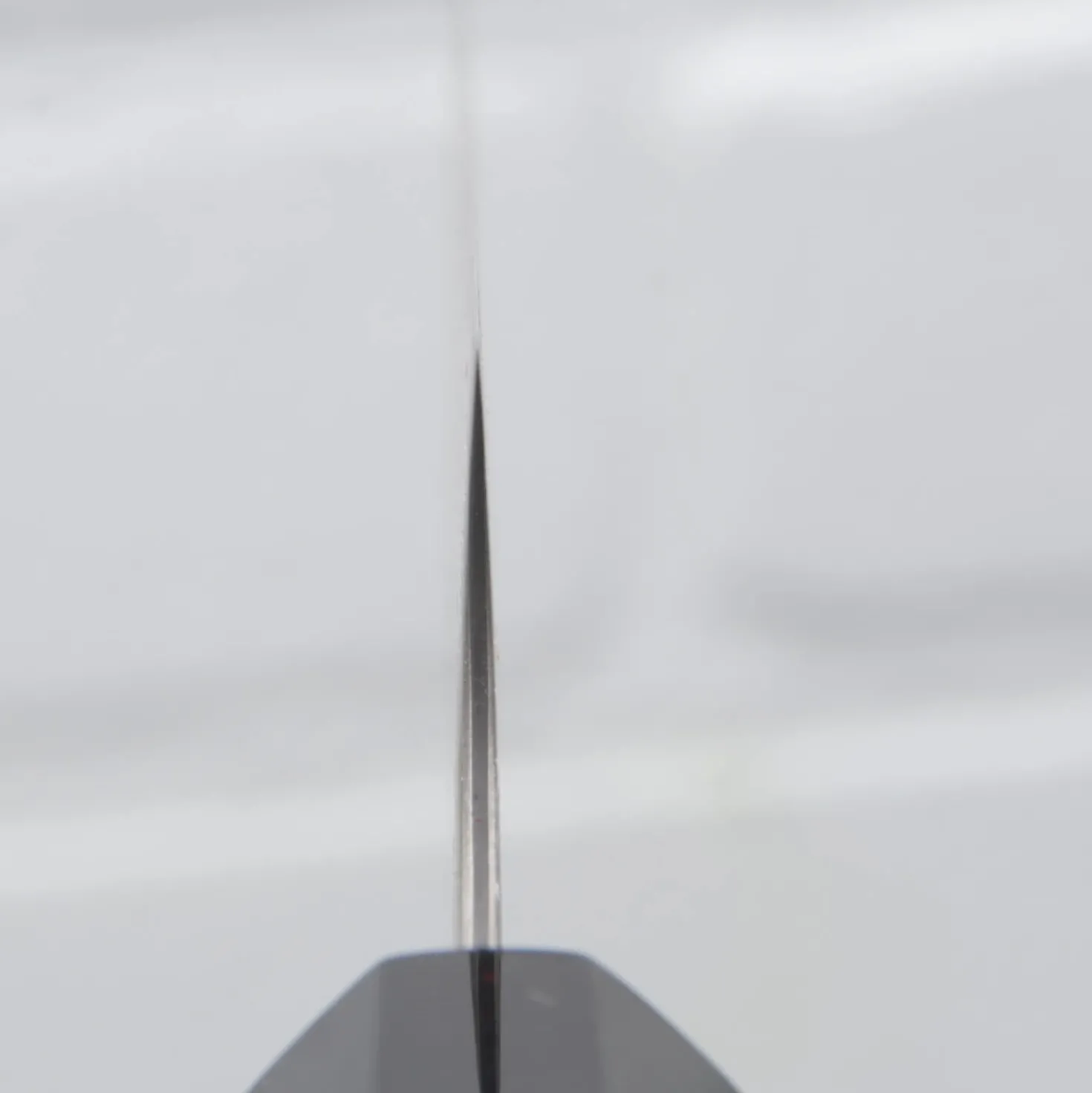 Nigara SG2 Damast Kiritsuke Petty 12 cm