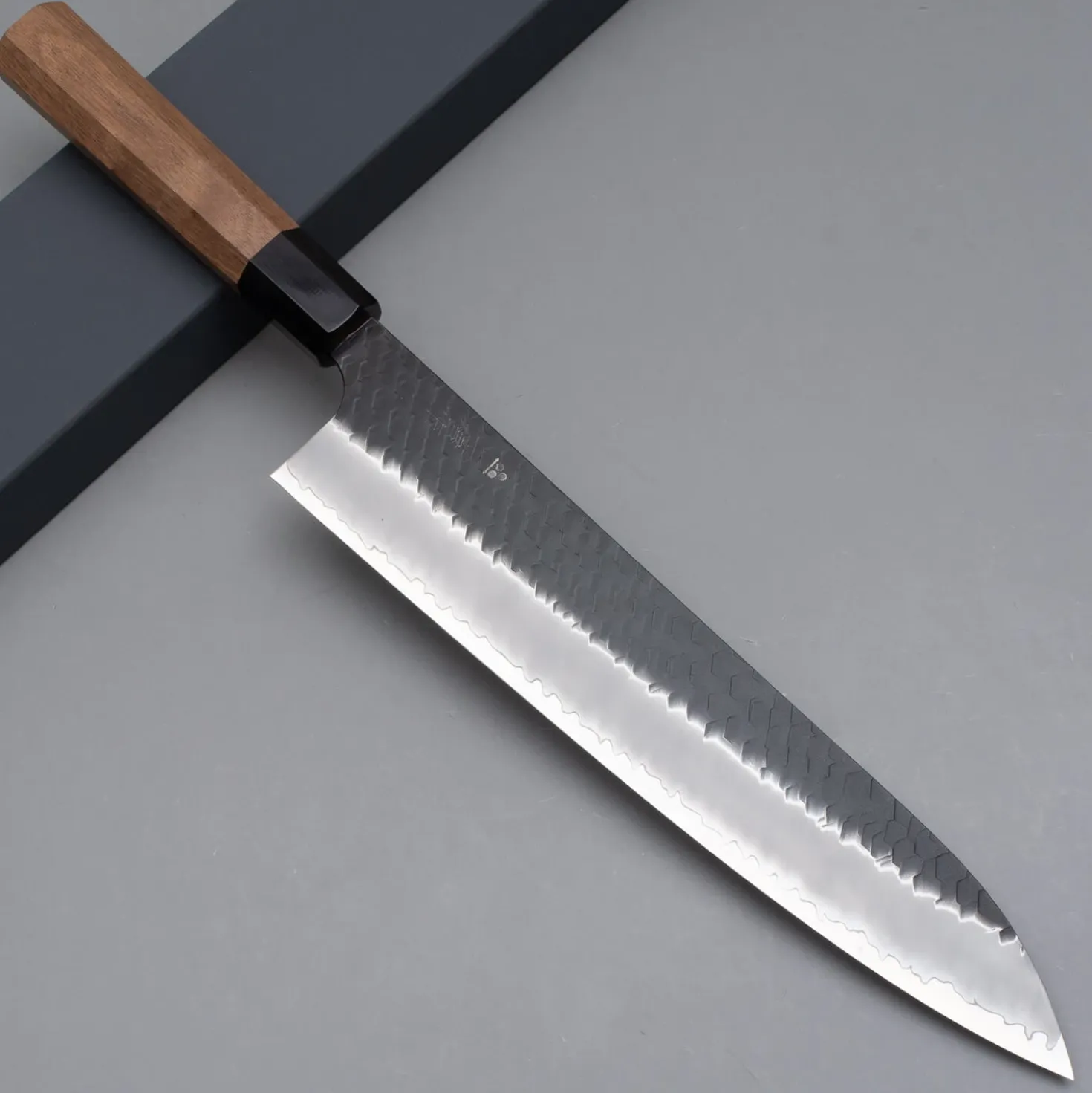 Nigara SG2 Tsuchime Kurouchi Walnut Gyuto 27 cm