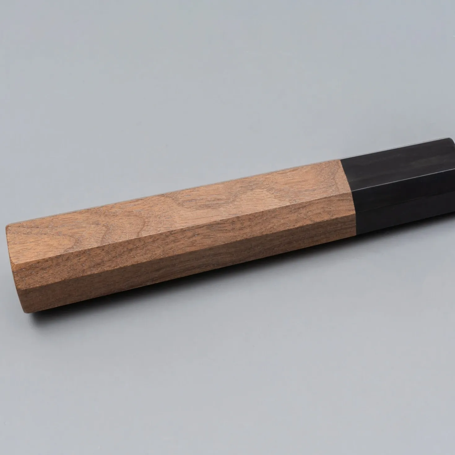 Nigara SG2 Tsuchime Migaki Walnut Kiritsuke 21 cm