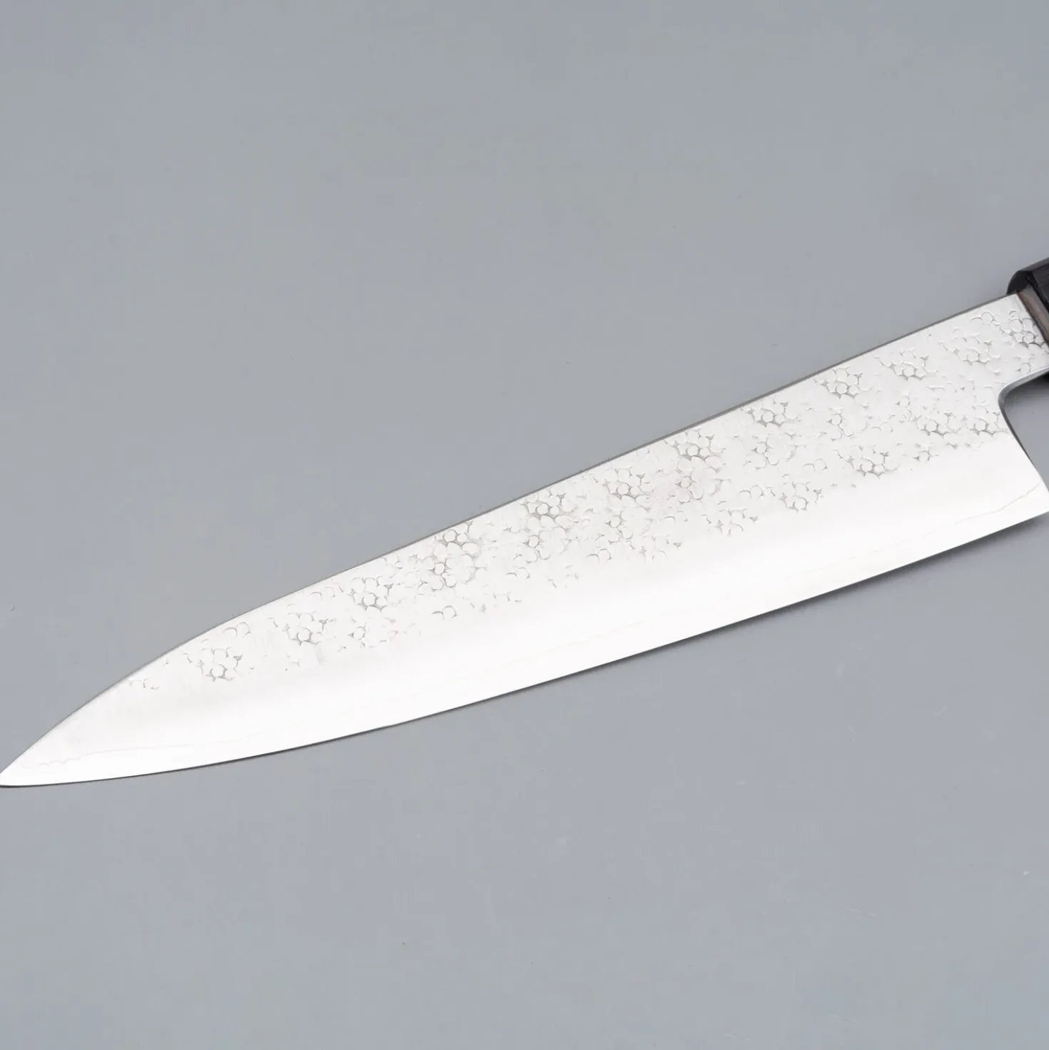 Okeya Gin3 Tsuchime Gyuto 21 cm