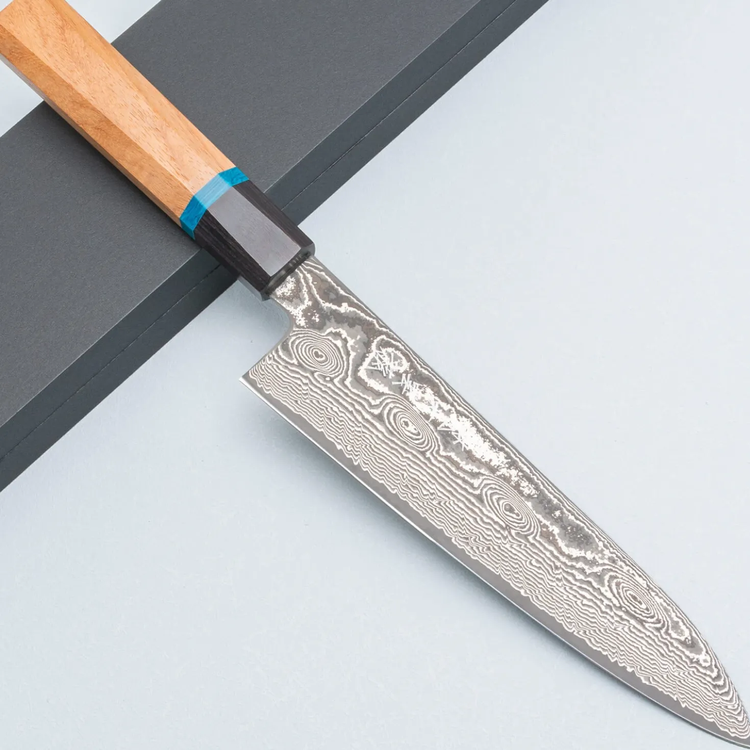 Ryusen Bonten Unryu Kai Gyuto 18 cm