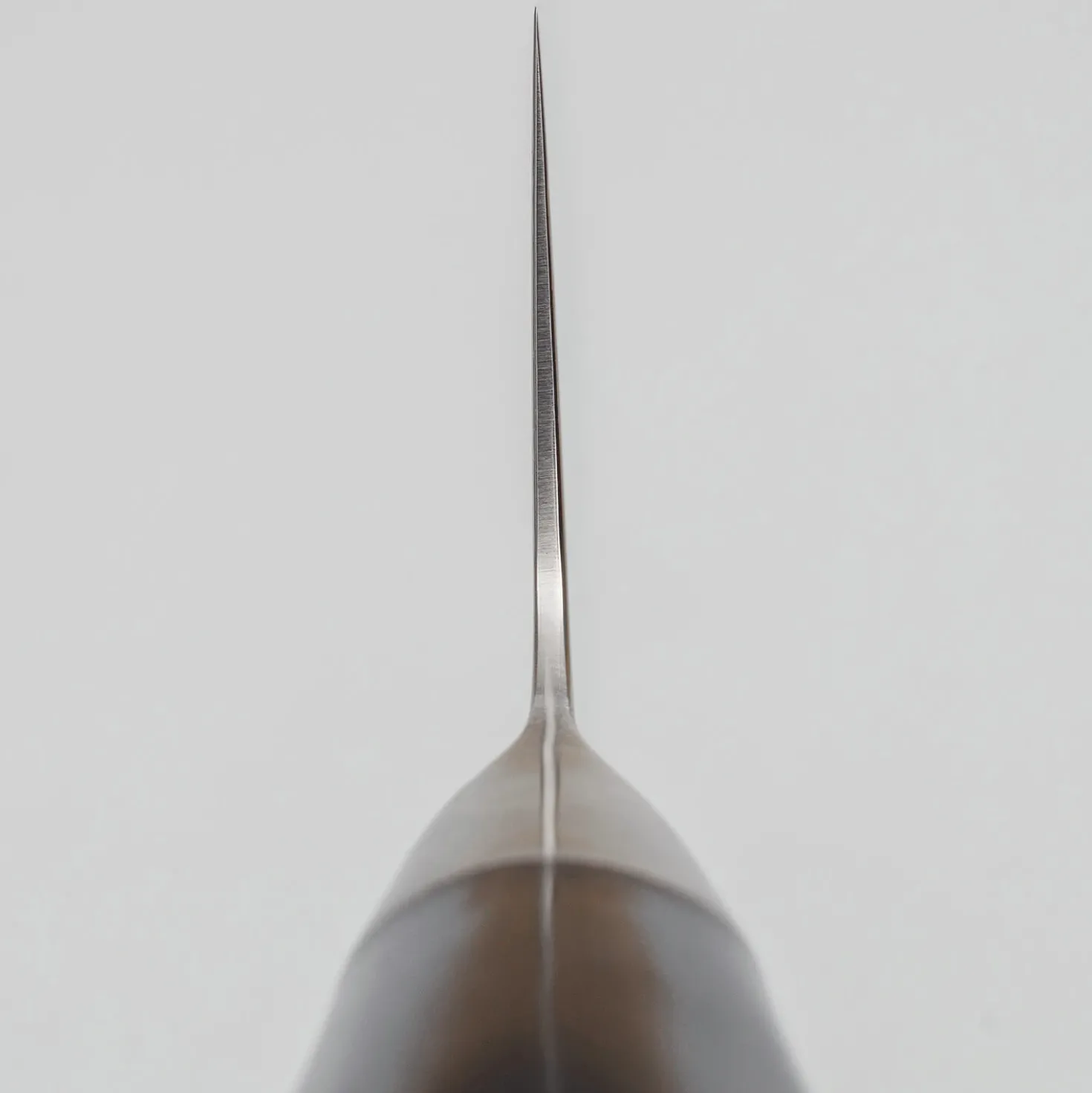 Sakai Takayuki Grand Chef Seigaiha Damascus Kengata 19 cm