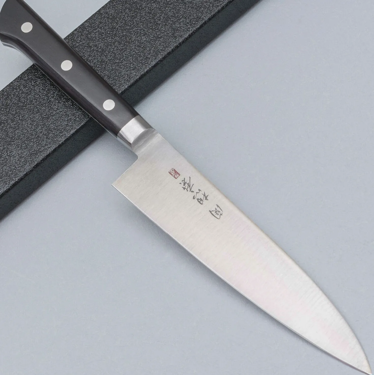 Seki Souma Black Gyuto 15 cm