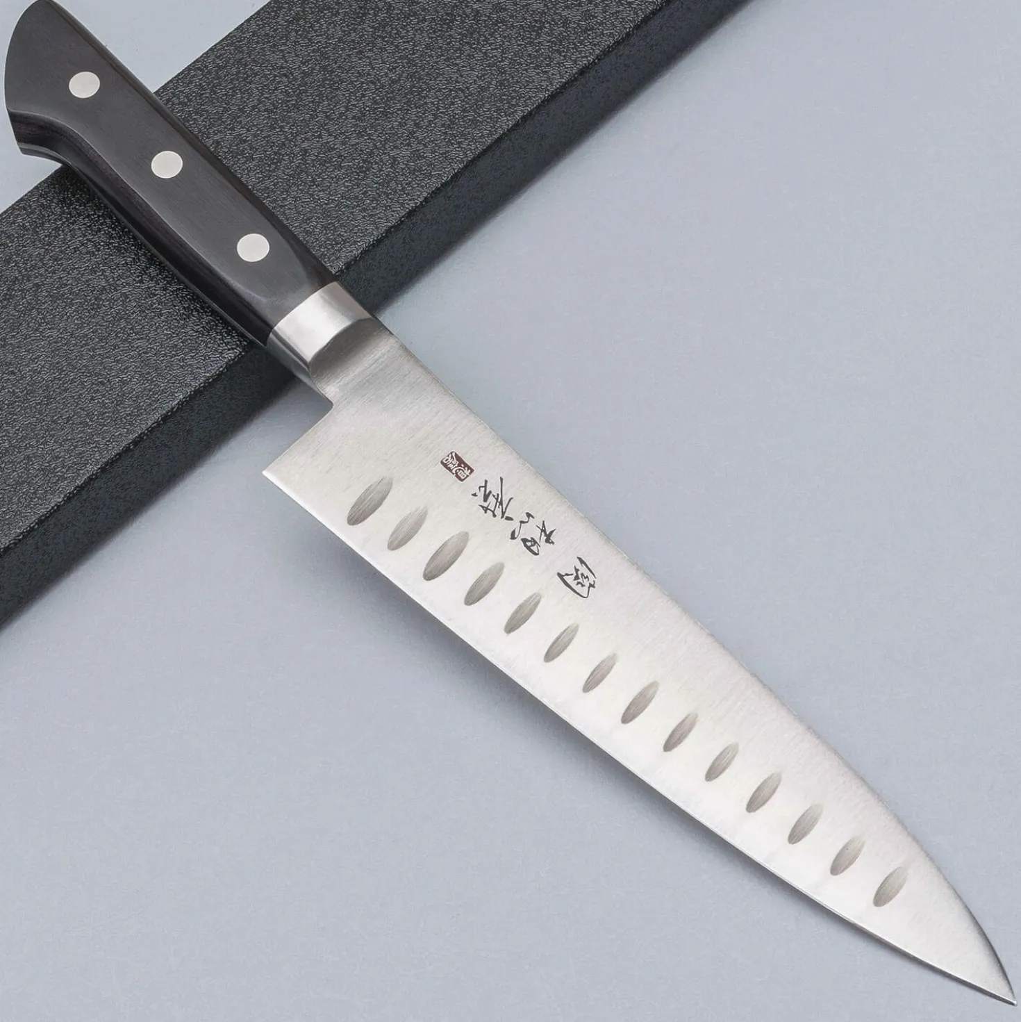 Seki Souma Black Gyuto 18 cm Dimples