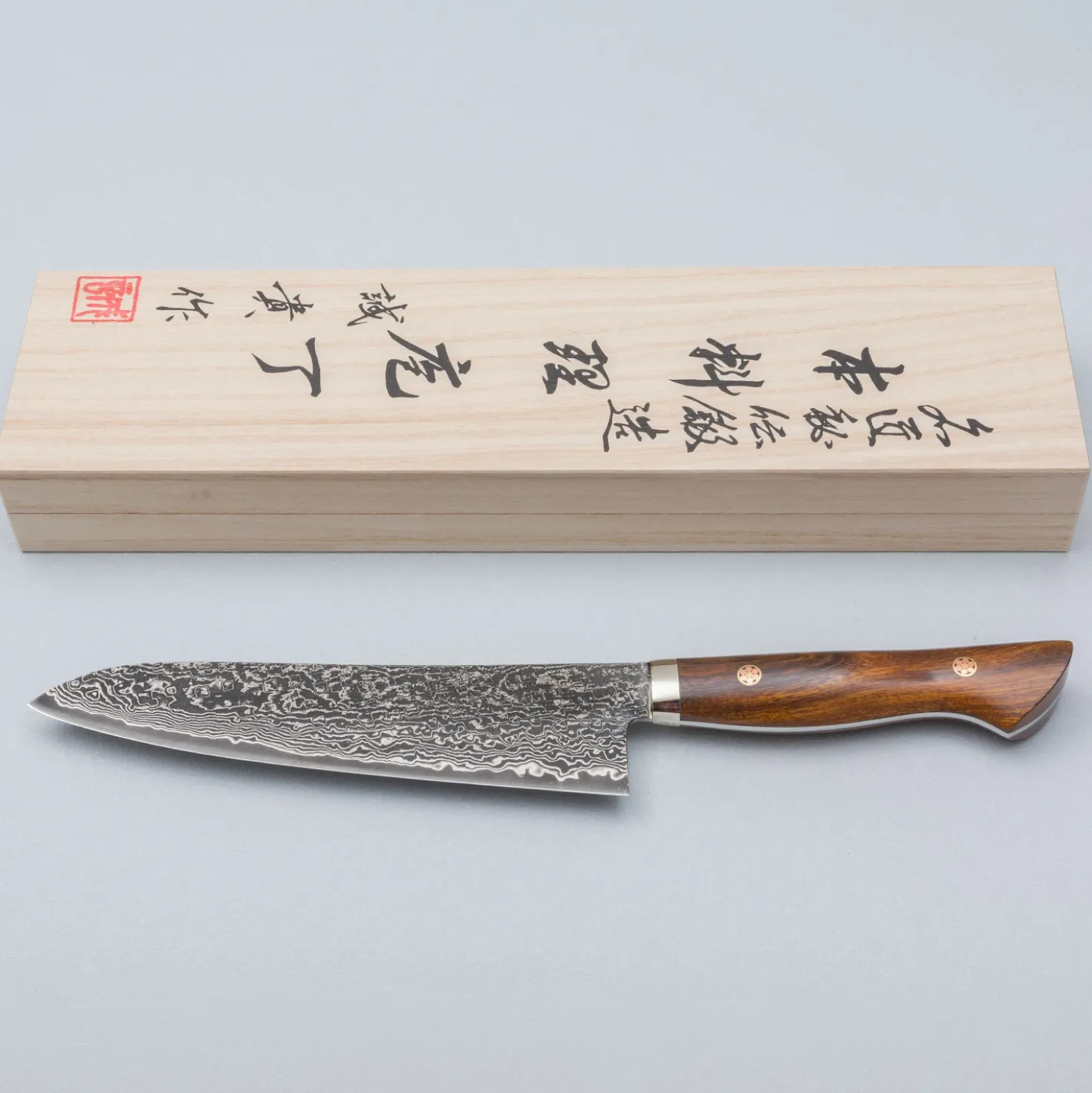 Shigeki Tanaka SG2 Damascus Ironwood Santoku 17 cm