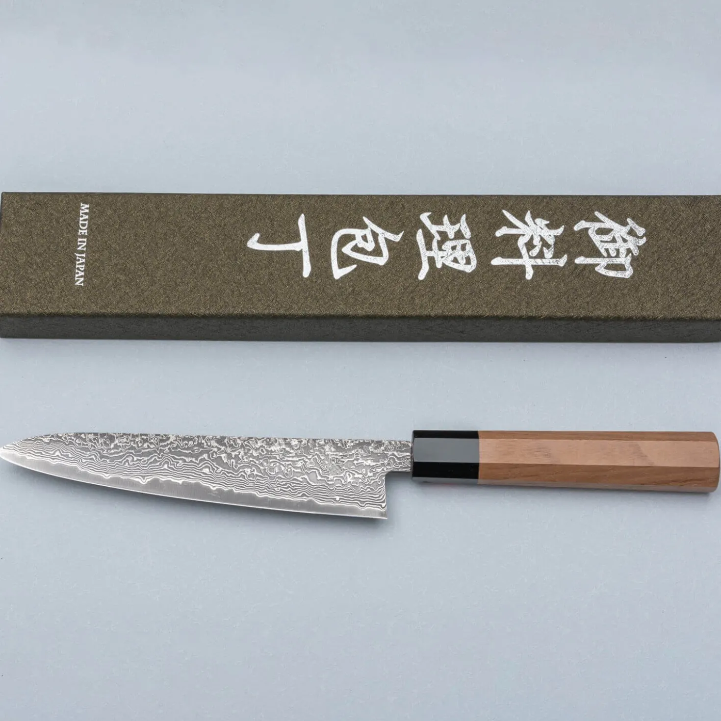 Shigeki Tanaka SG2 Damascus Walnut Petty 15 cm