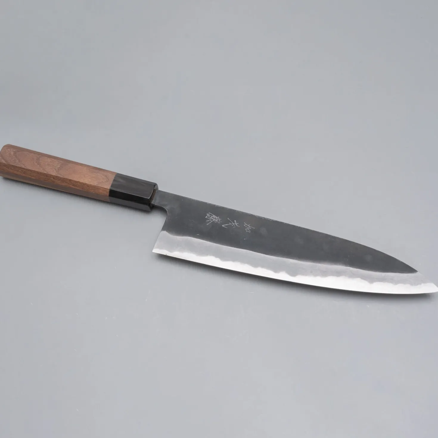 Shiro Kamo Aogami Super Walnut Gyuto 21 cm