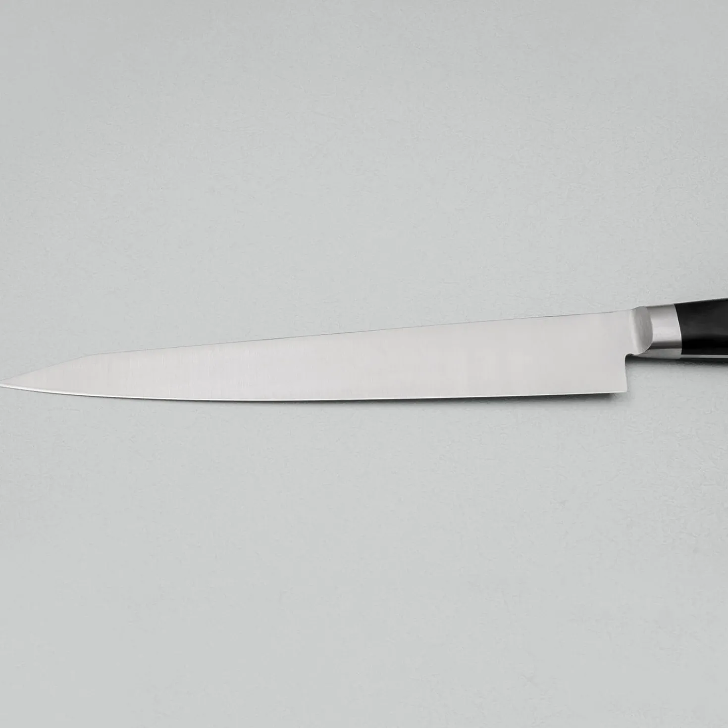 Suisin High Carbon Sujihiki 24 cm