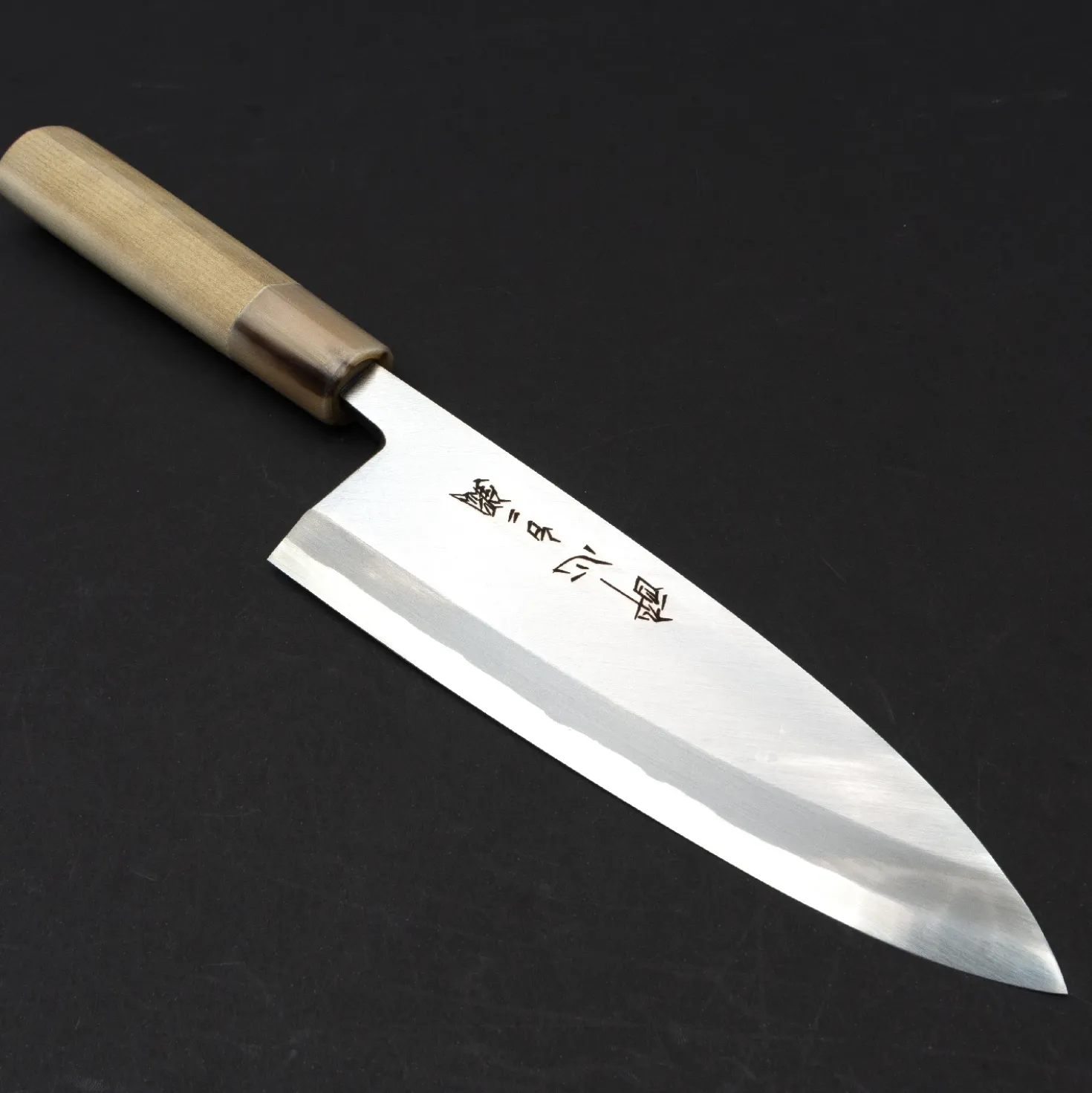 Suisin Shironiko Deba 18 cm + Saya