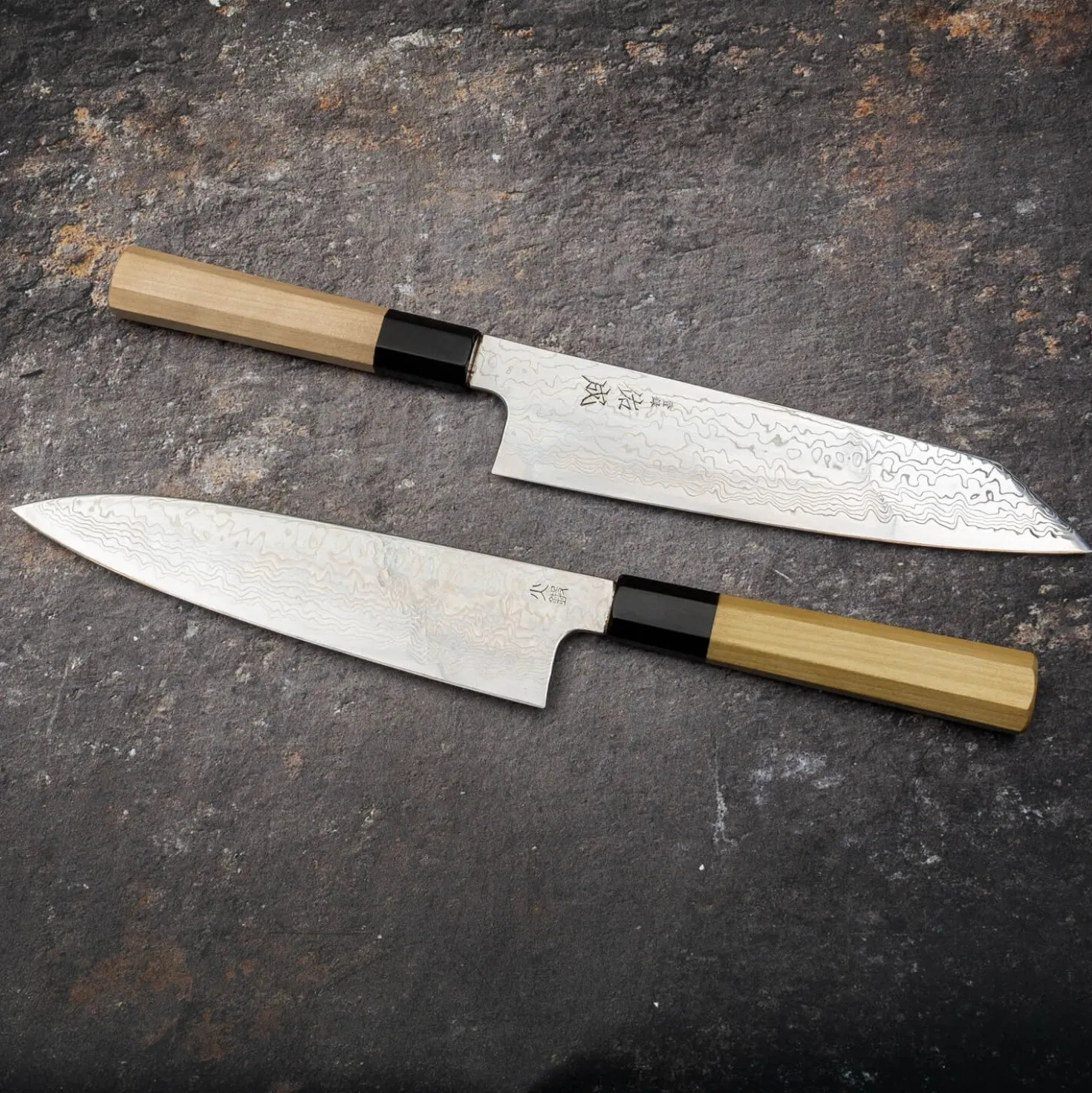 Sukenari Ginsan Damast Kiritsuke Magnolia 21 cm