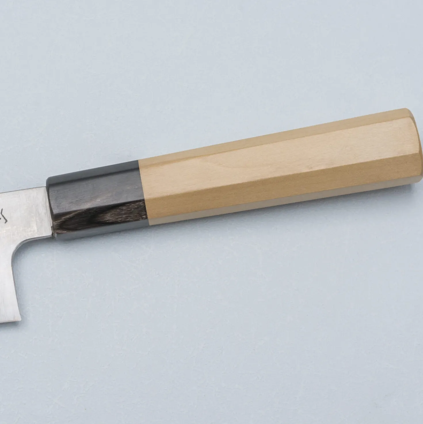 Sukenari Ginsan Kiritsuke Magnolia 21 cm