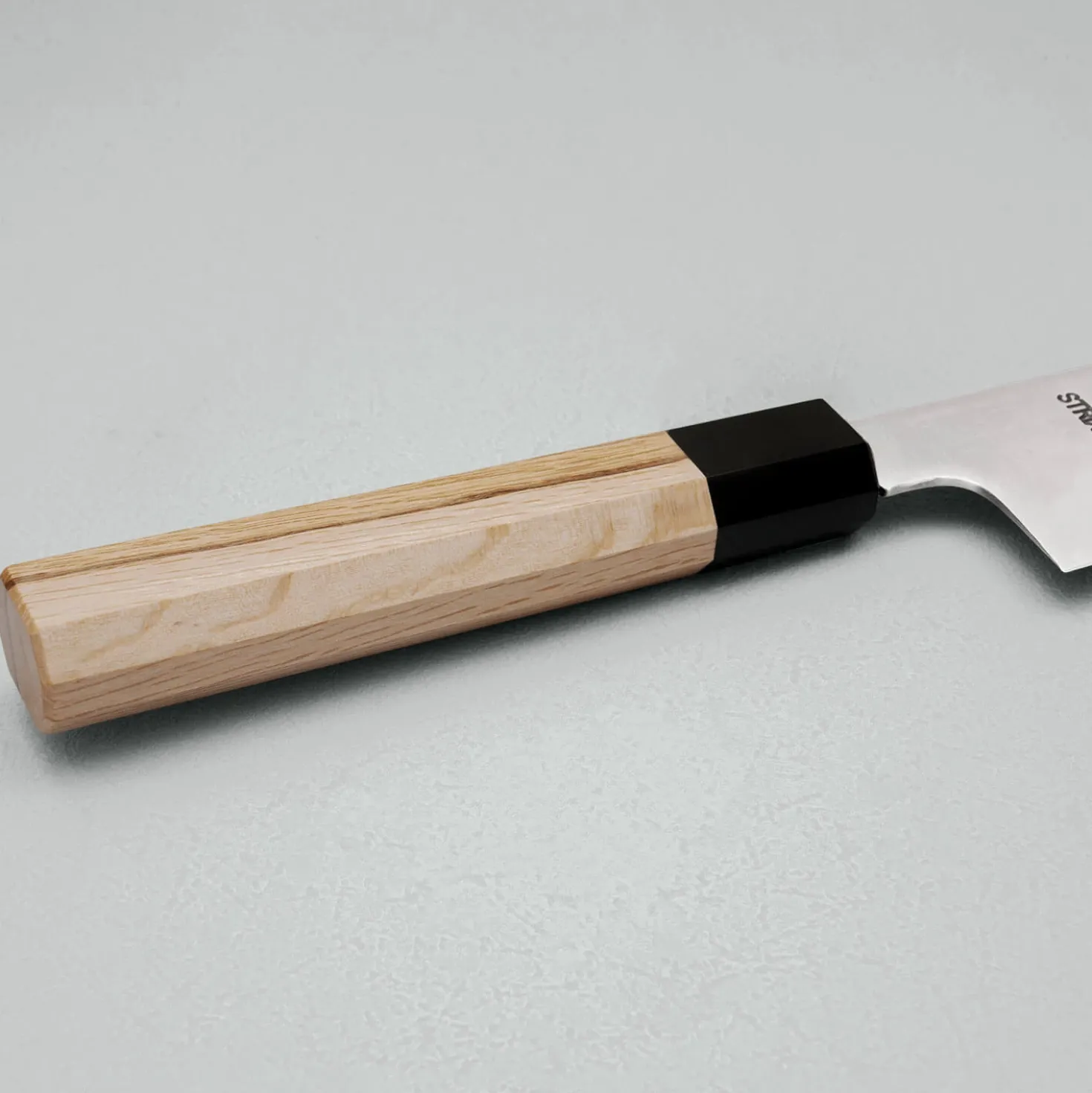 Sukenari STRIX Oak Kiritsuke Gyuto 21 cm