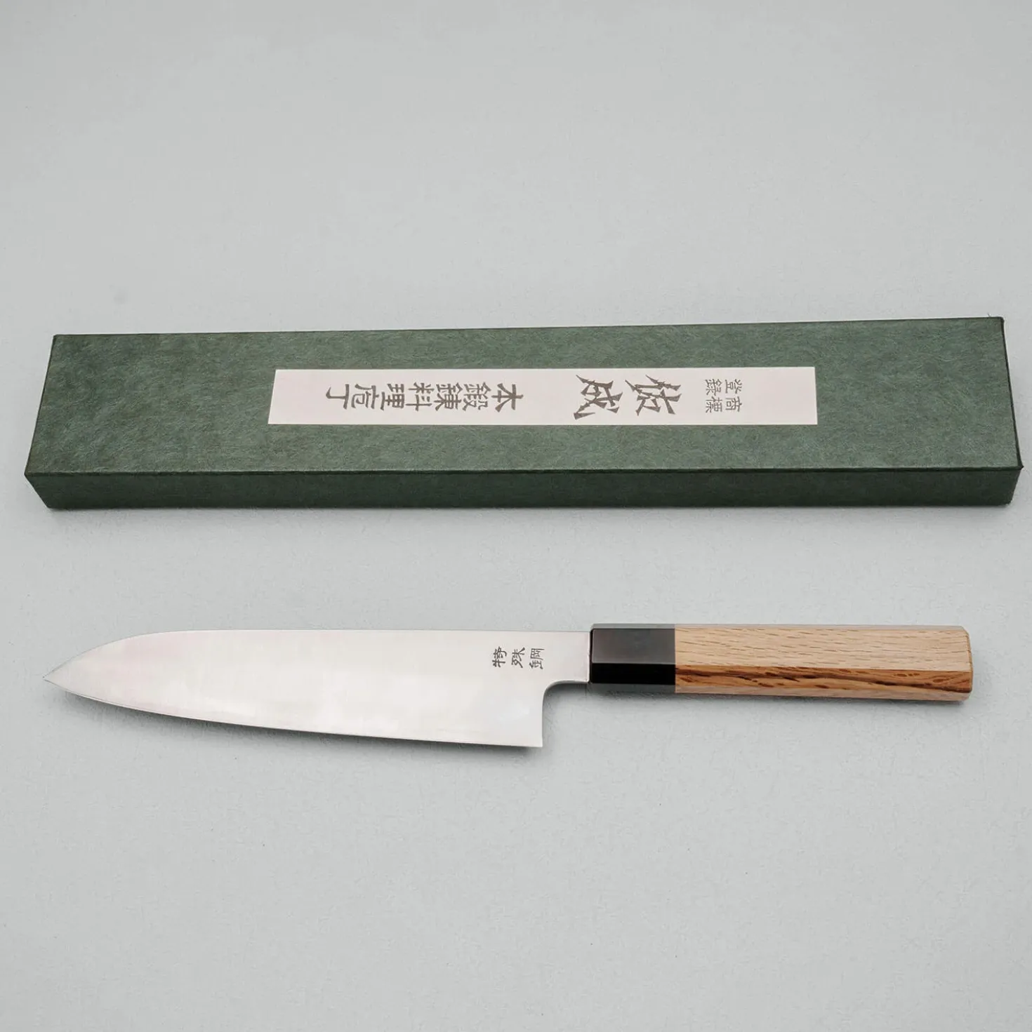Sukenari STRIX Oak Santoku 19.5 cm