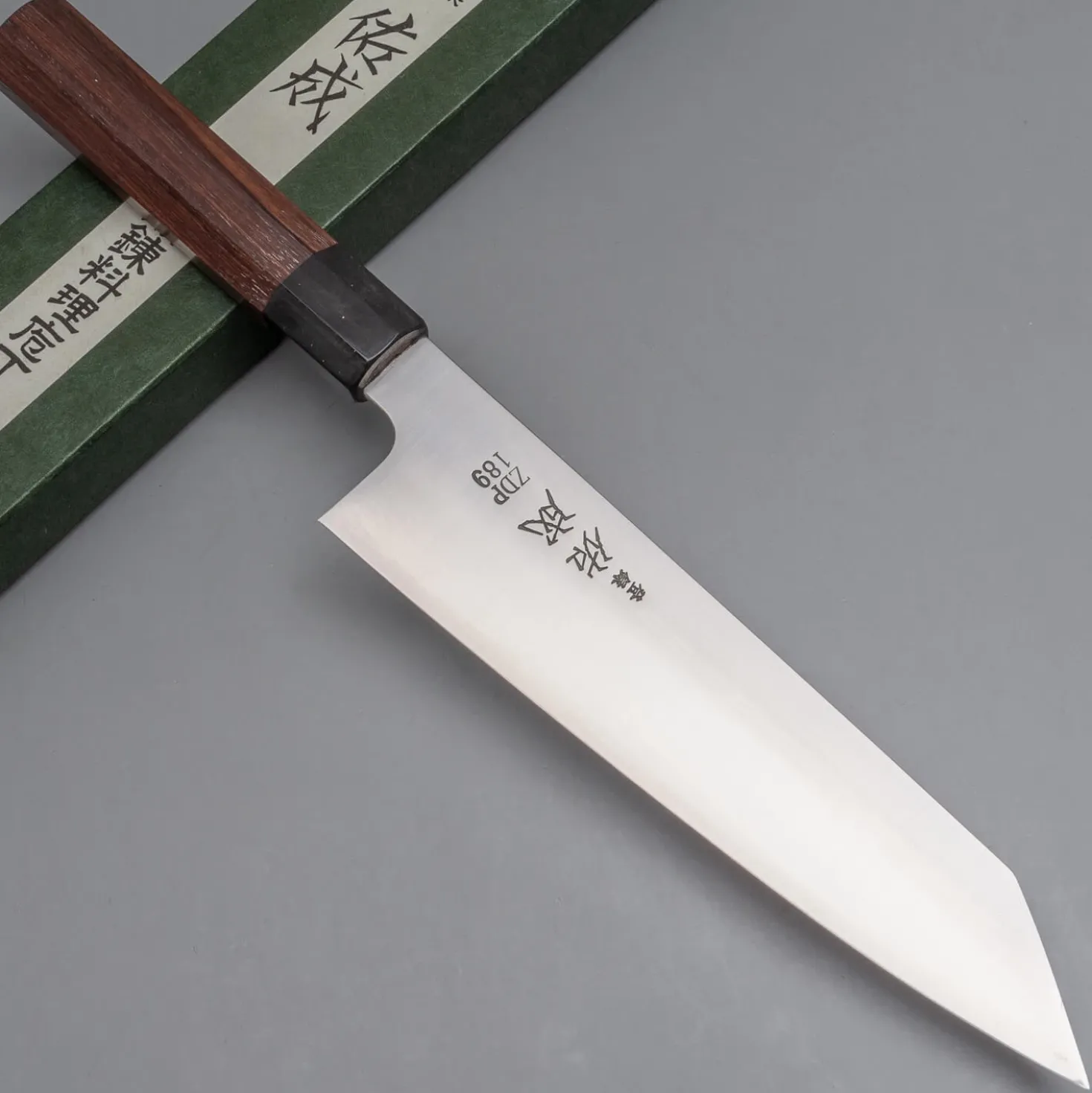 Sukenari ZDP-189 Kiritsuke 21 cm