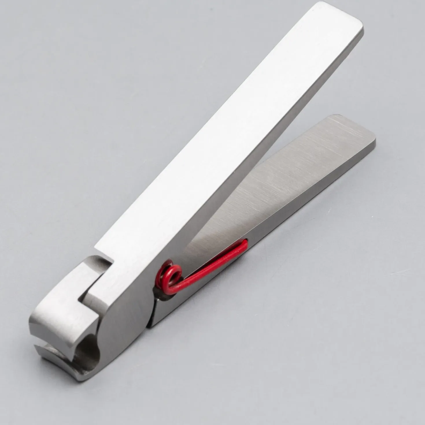 Suwada Japanse Nagelknipper Petit Rood
