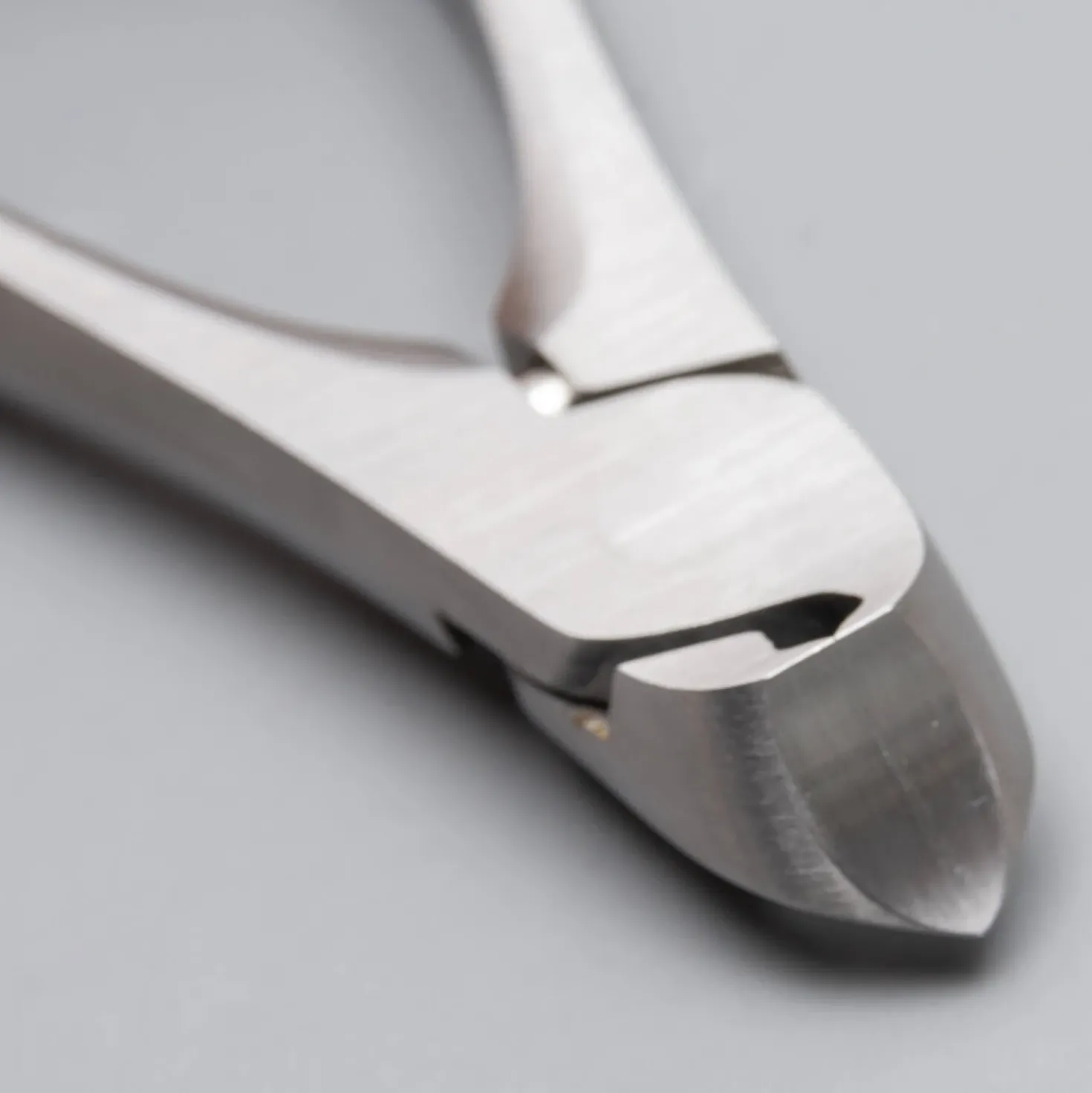 Suwada Professionele Nageltang Small Uit Japan