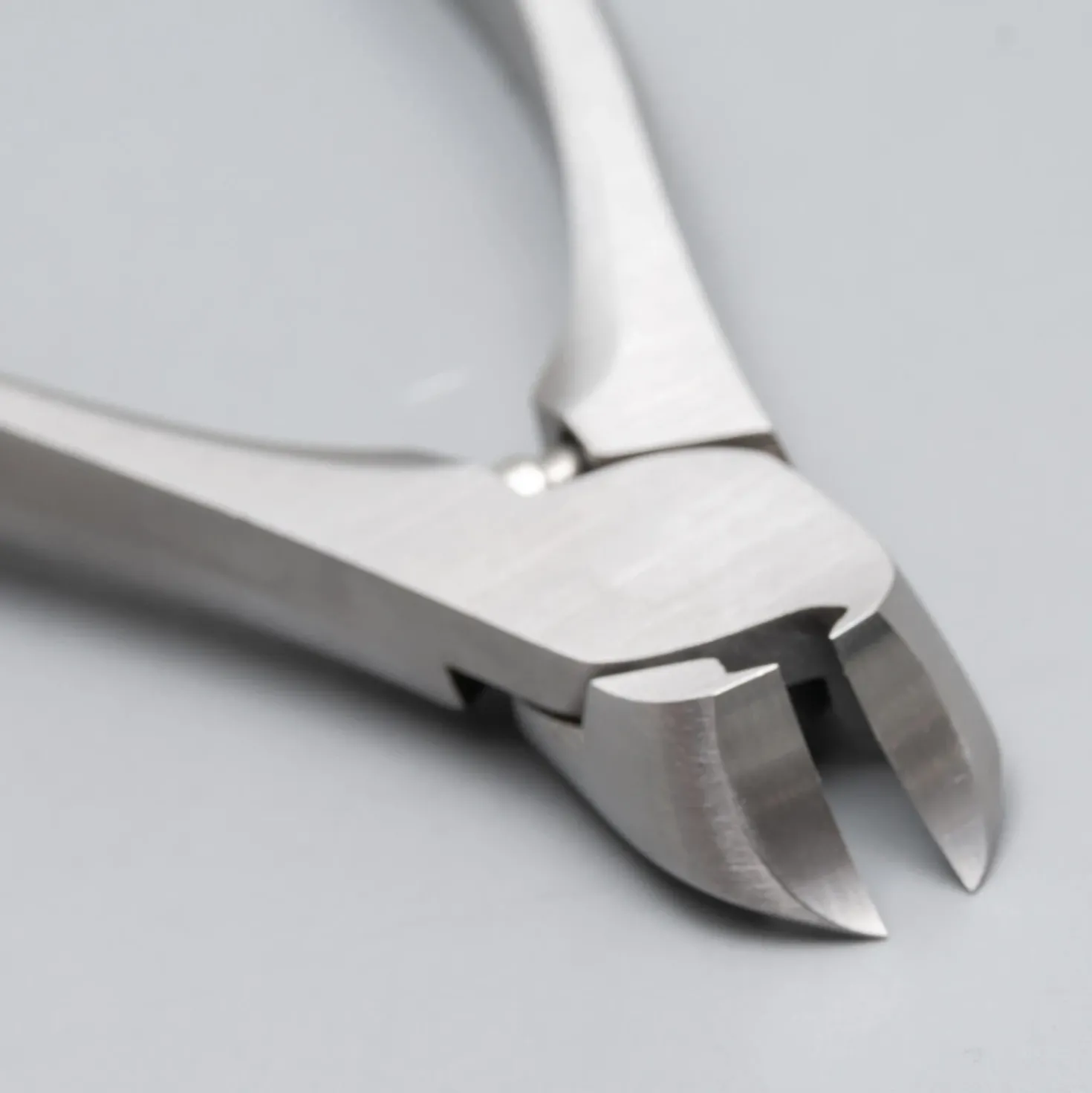 Suwada Professionele Nageltang Small Uit Japan