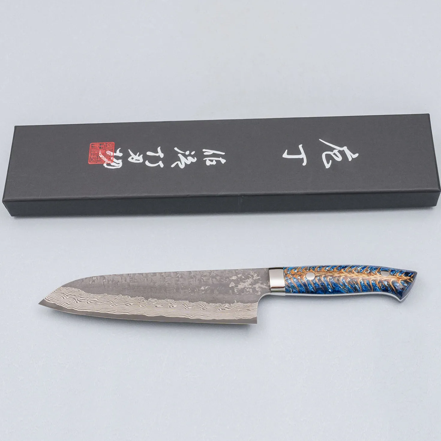 Takeshi Saji VG10 Cross Tsuchime Kurouchi Pinecone Santoku 18 cm