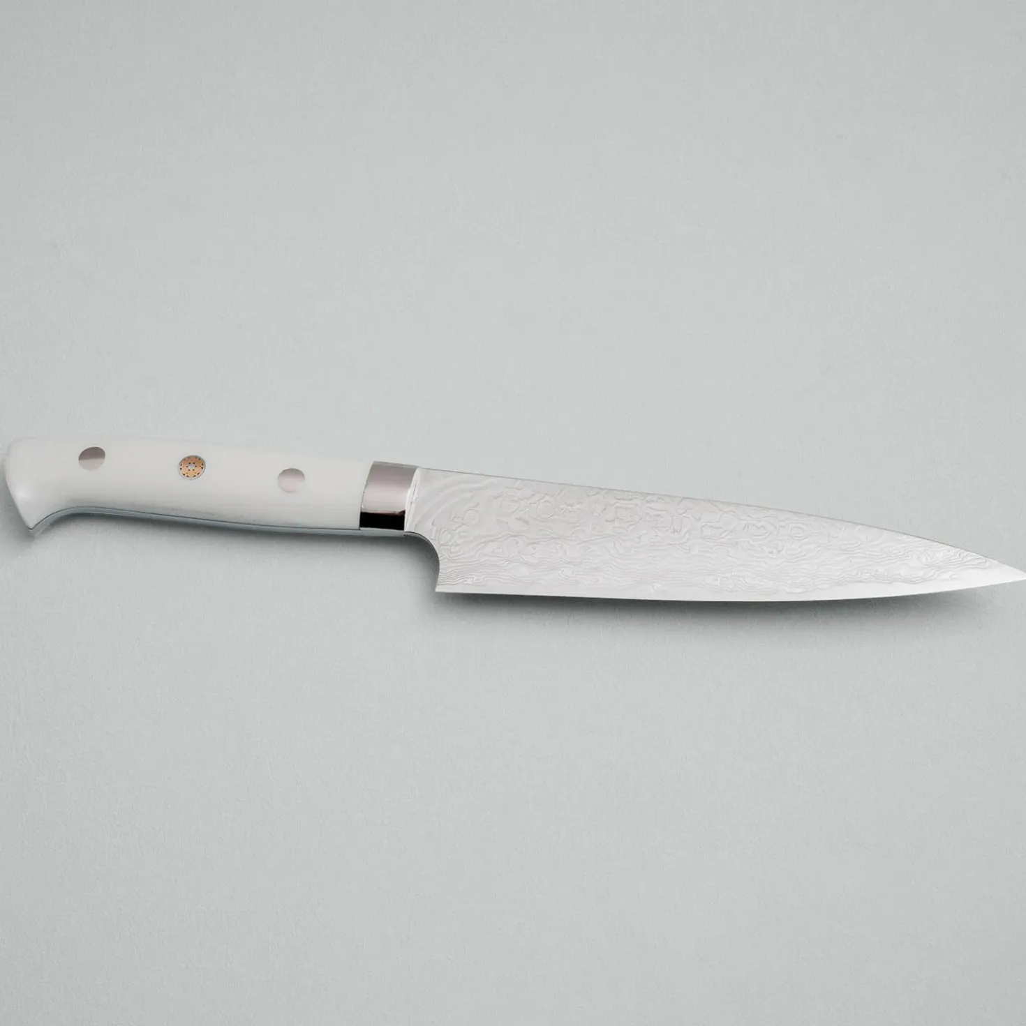 Takeshi Saji VG10 Diamond Finish Corian Petty 15 cm