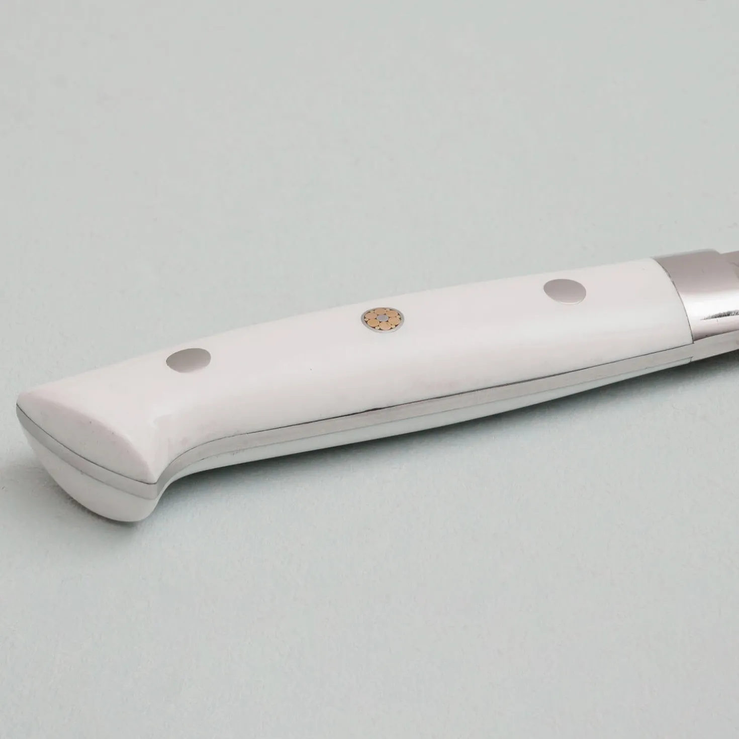 Takeshi Saji VG10 Diamond Finish Corian Sujihiki 24 cm