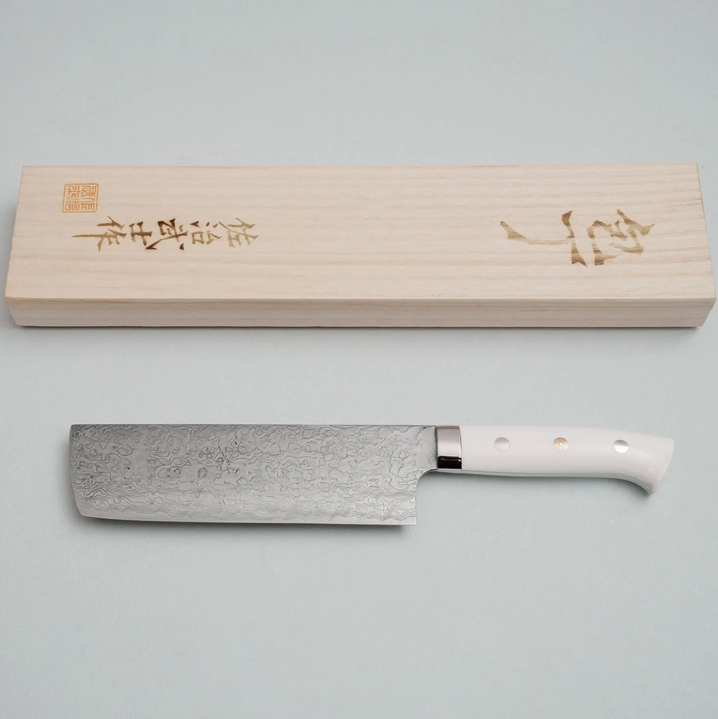 Takeshi Saji VG10 Diamond Finish Corian Nakiri 17 cm