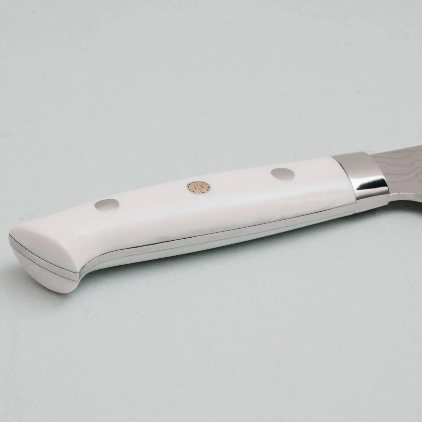 Takeshi Saji VG10 Diamond Finish Corian Gyuto 18 cm
