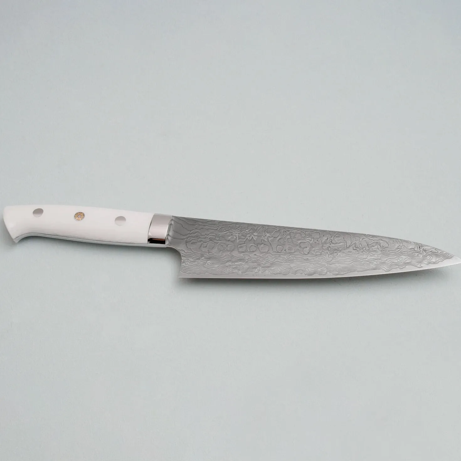 Takeshi Saji VG10 Diamond Finish Corian Gyuto 18 cm