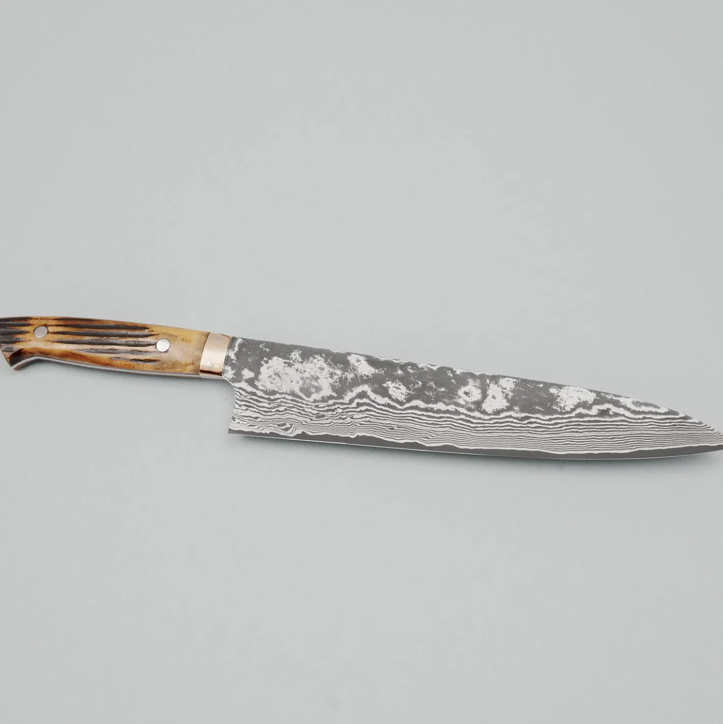 Takeshi Saji VG10 Nickel Damast Staghorn Gyuto 24 cm