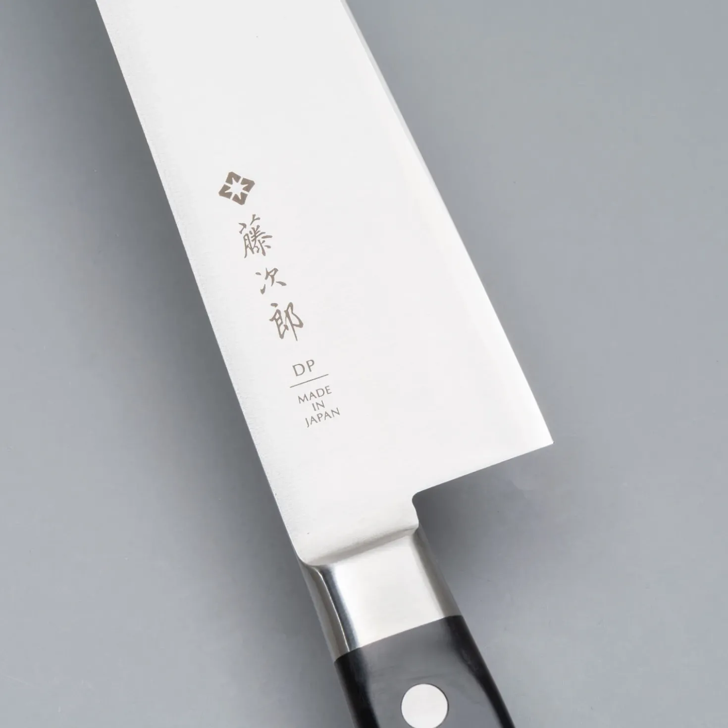 Tojiro DP3 Deba 24 cm