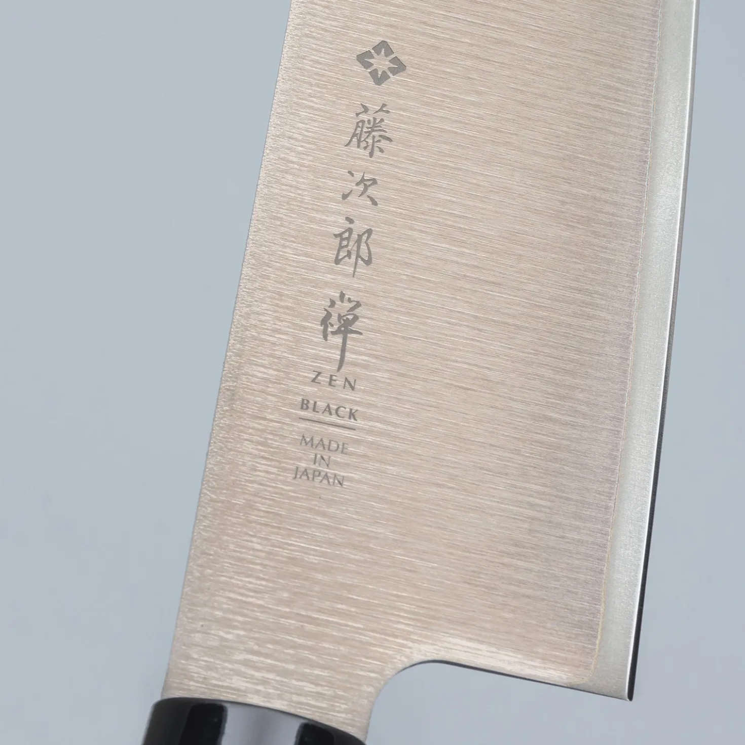 Tojiro Zen Black Nakiri 16.5 cm