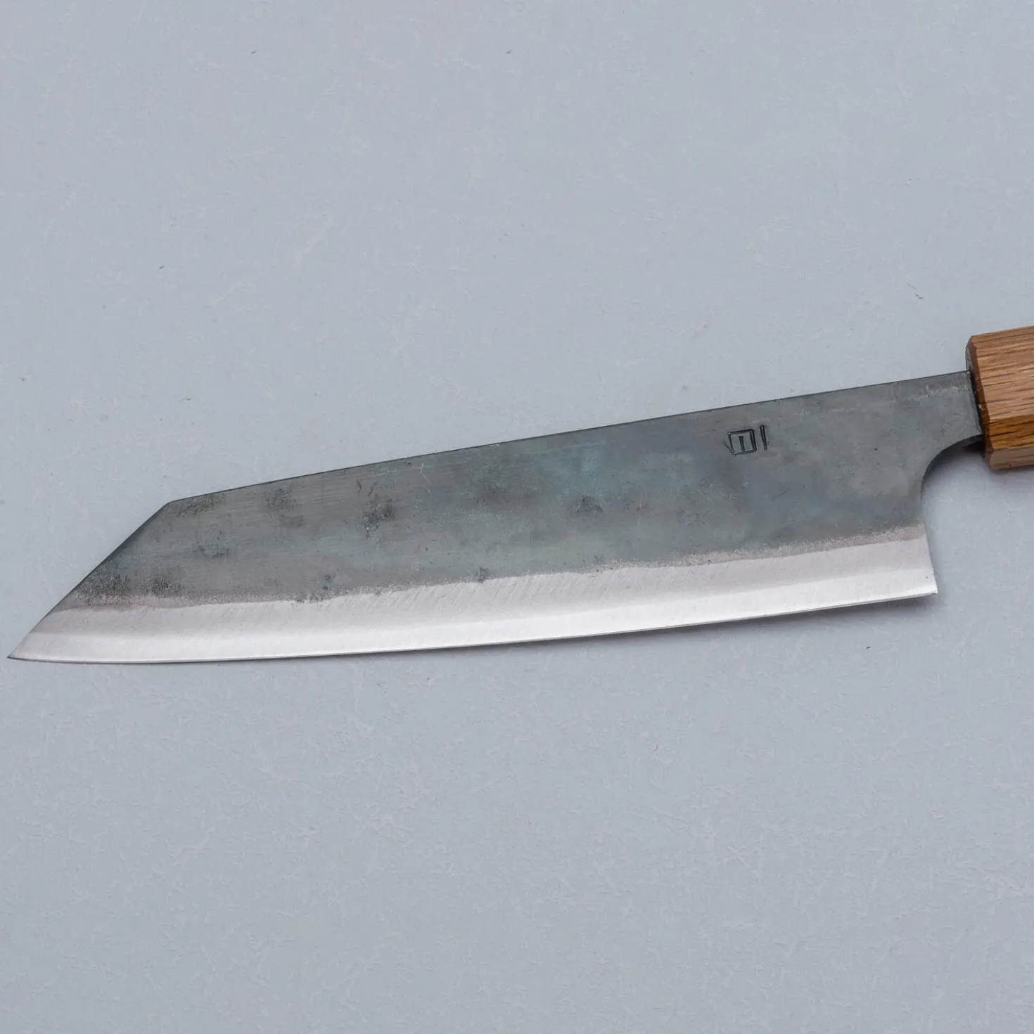 Tosa Tsukasa Shirogami Kurouchi Bunka 18 cm