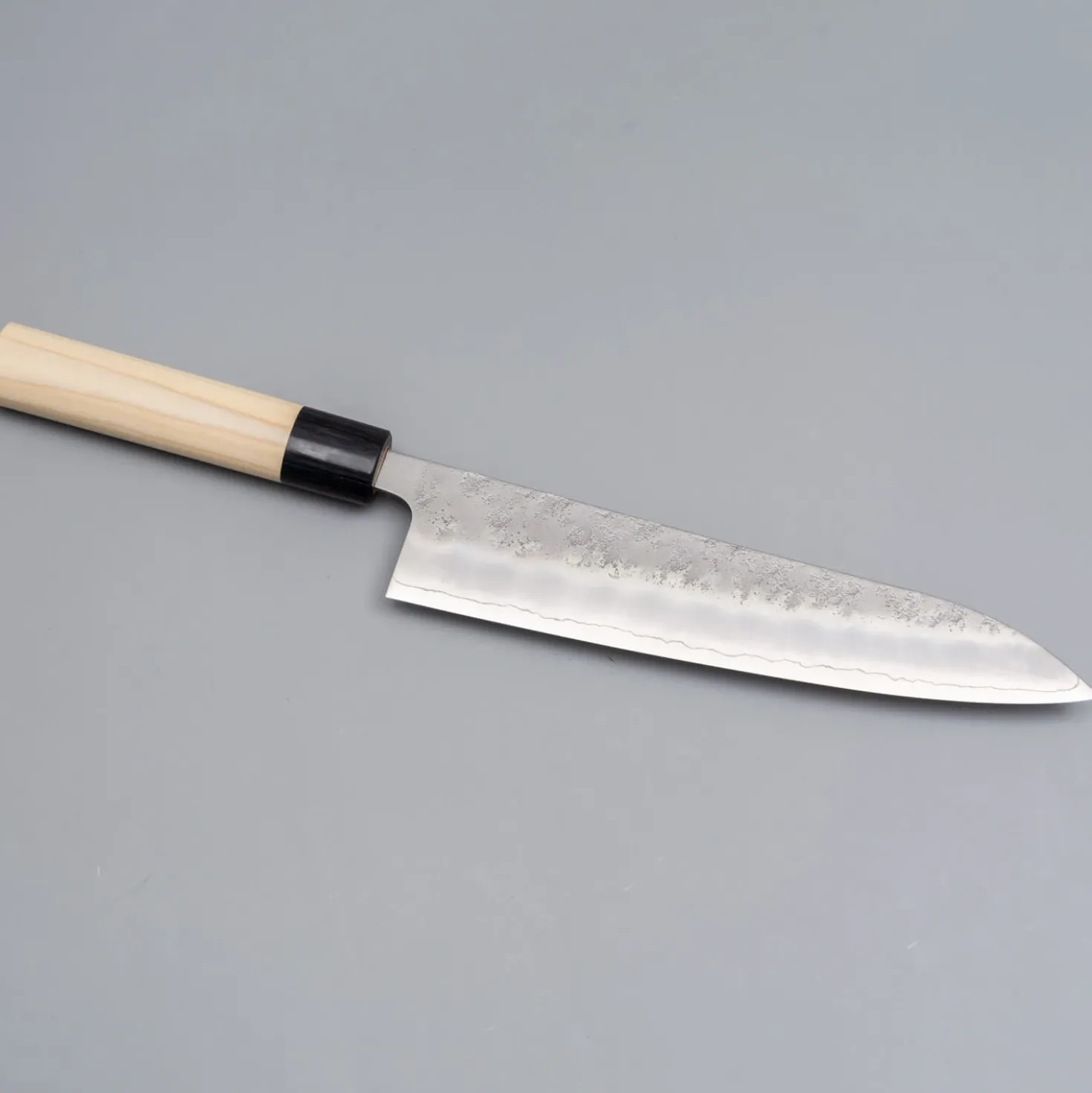 Tsunehisa Ginsan Nashiji Gyuto 21 cm