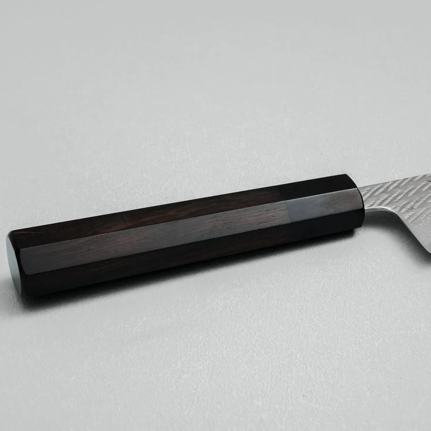 Tsunehisa Ginsan Nawame Damast Ebony Gyuto 21 cm