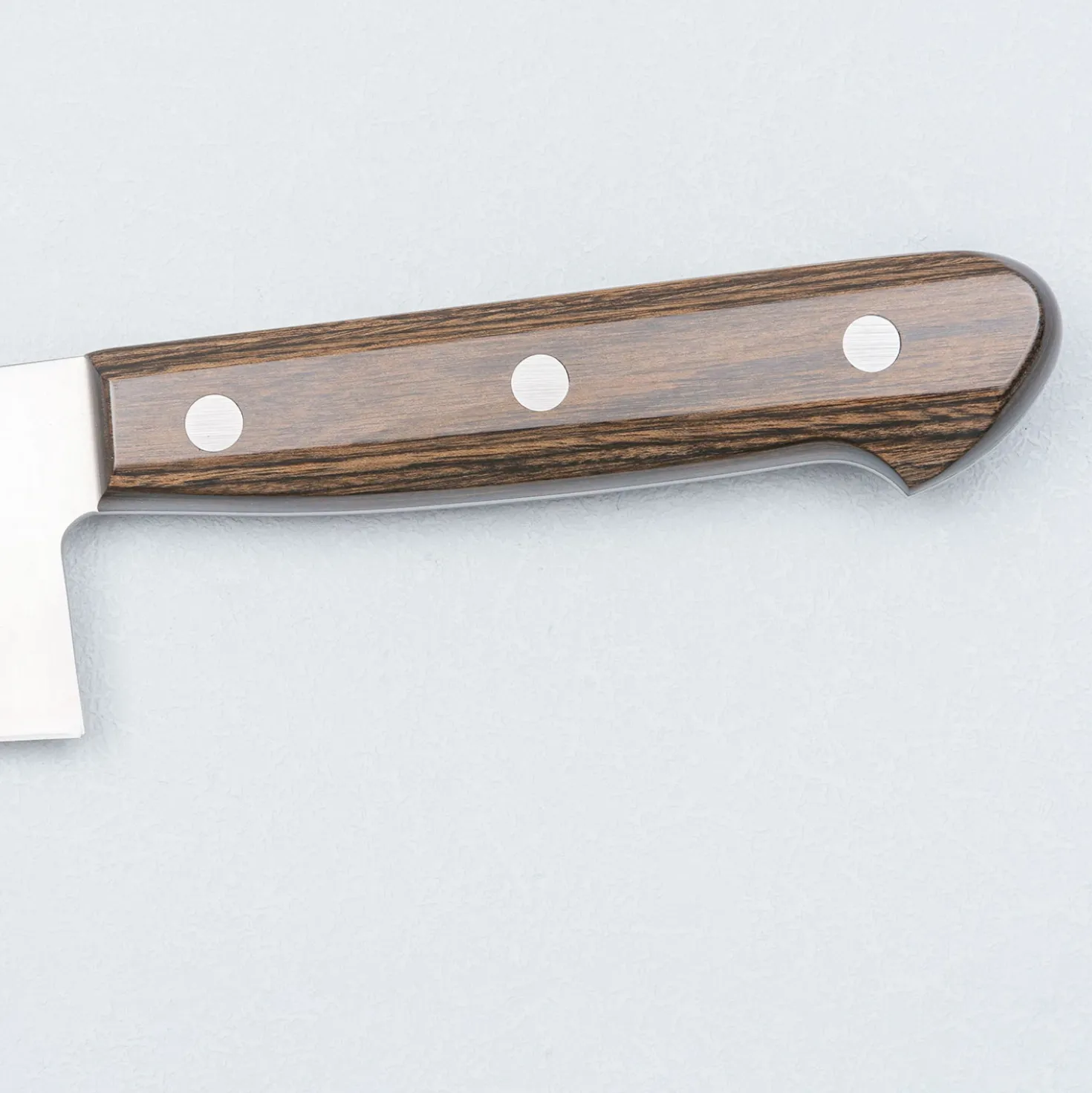 Tsunehisa SLD Migaki Brown Santoku 17 cm
